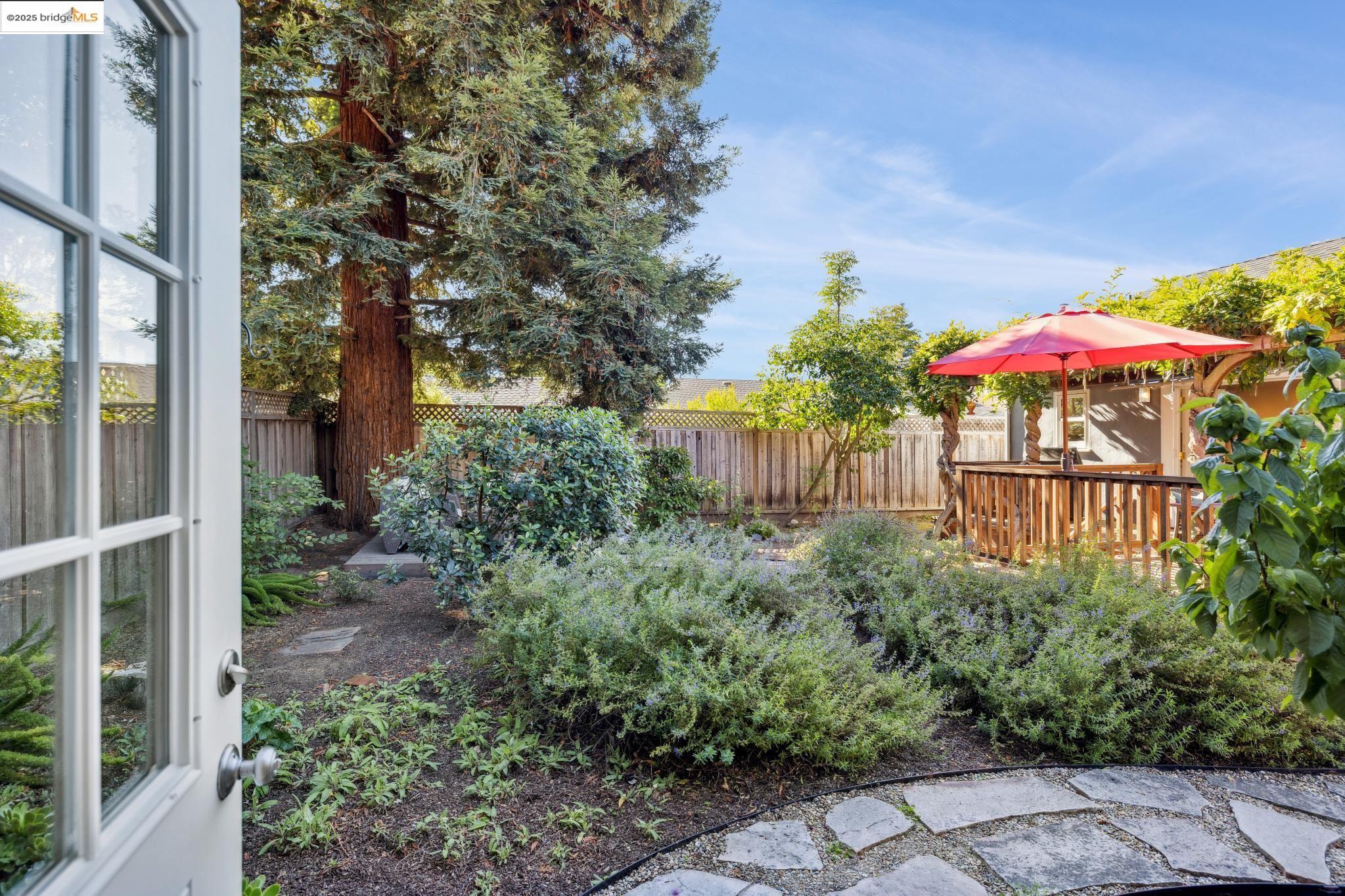 Detail Gallery Image 41 of 45 For 263 Covington St, Oakland,  CA 94605 - 2 Beds | 2 Baths