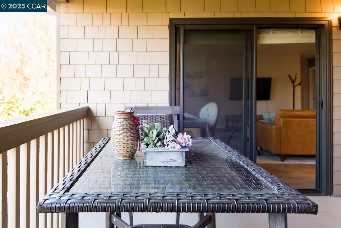 Detail Gallery Image 11 of 39 For 49 Showers #N364,  Mountain View,  CA 94040 - 1 Beds | 1 Baths