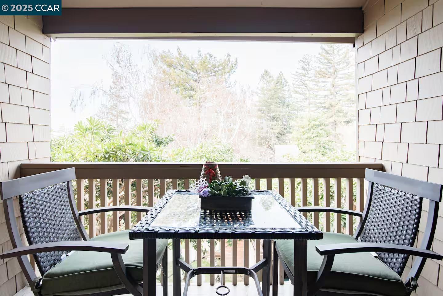 Detail Gallery Image 12 of 39 For 49 Showers #N364,  Mountain View,  CA 94040 - 1 Beds | 1 Baths