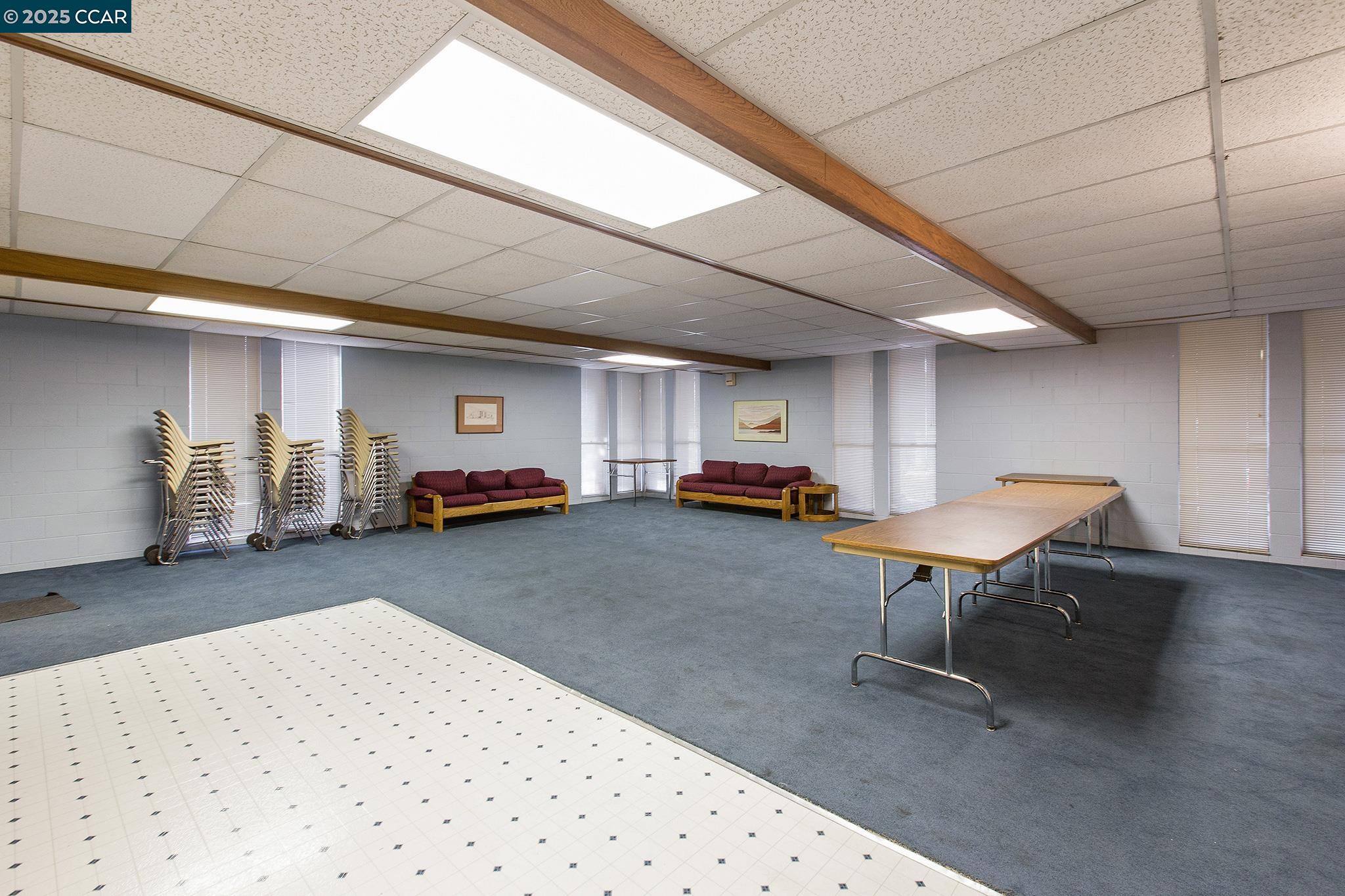 Detail Gallery Image 38 of 43 For 500 Vernon #102,  Oakland,  CA 94610 - 2 Beds | 2 Baths