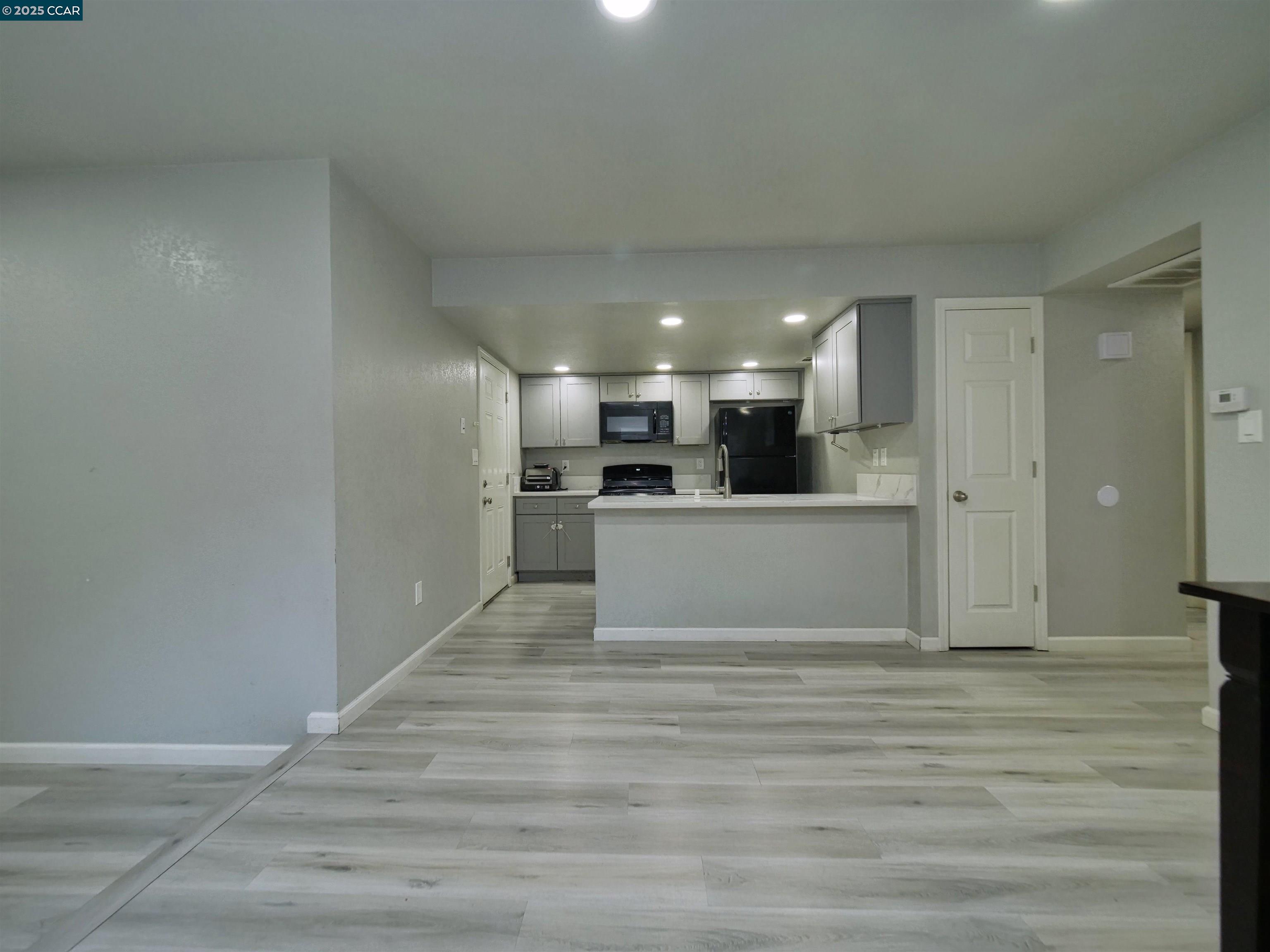 Detail Gallery Image 13 of 39 For 1480 Eastwood Avenue, Manteca,  CA 95336 - – Beds | – Baths