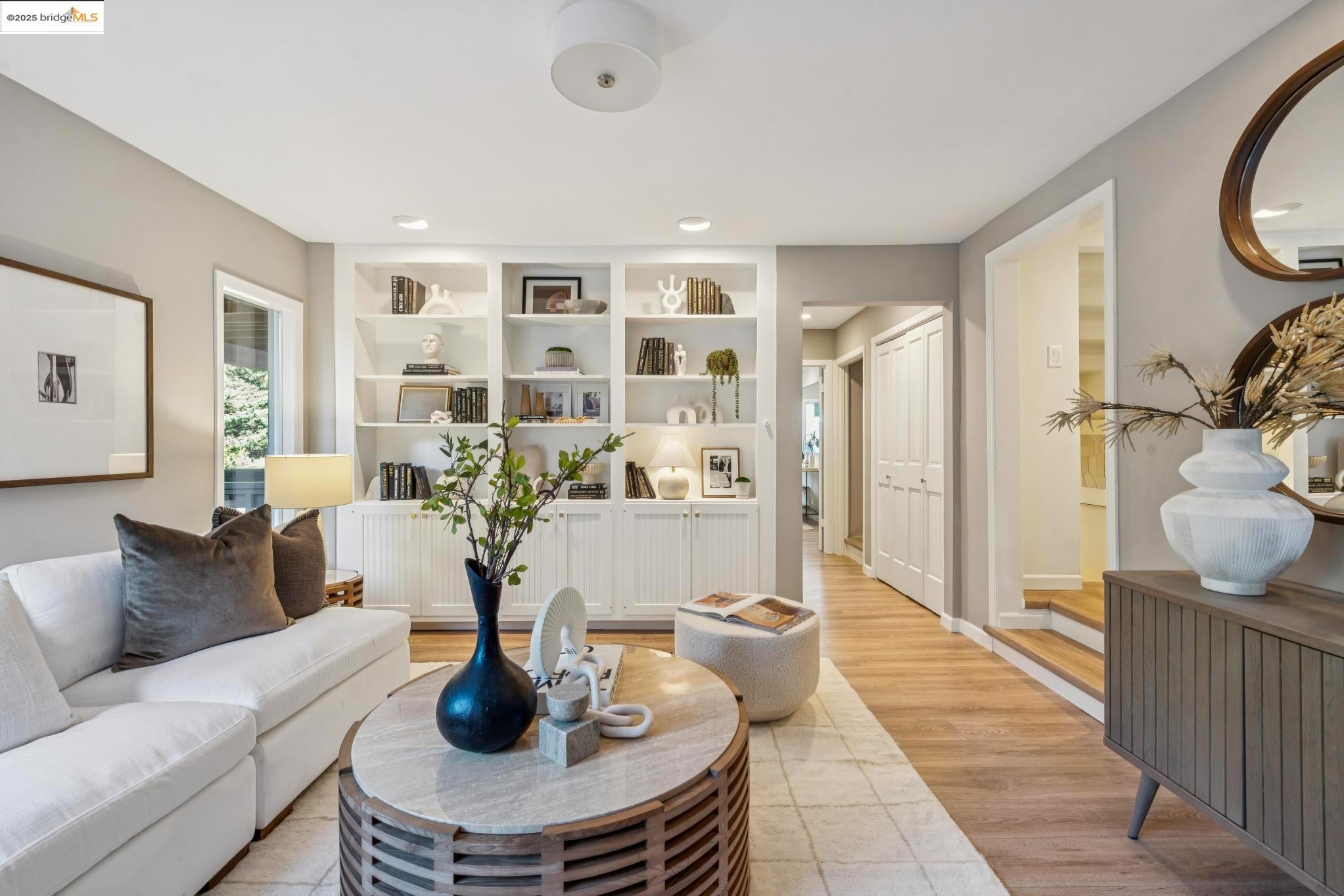 Detail Gallery Image 36 of 56 For 1942 Leimert Blvd, Oakland,  CA 94602 - 3 Beds | 3 Baths