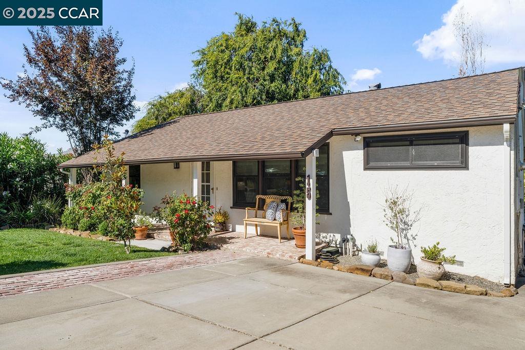 Detail Gallery Image 23 of 41 For 15 Buena Vista, Benicia,  CA 94510 - 3 Beds | 1/1 Baths