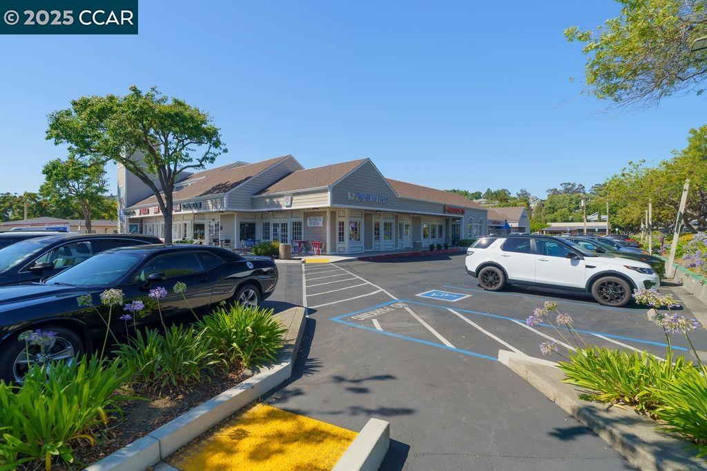 Detail Gallery Image 41 of 41 For 15 Buena Vista, Benicia,  CA 94510 - 3 Beds | 1/1 Baths