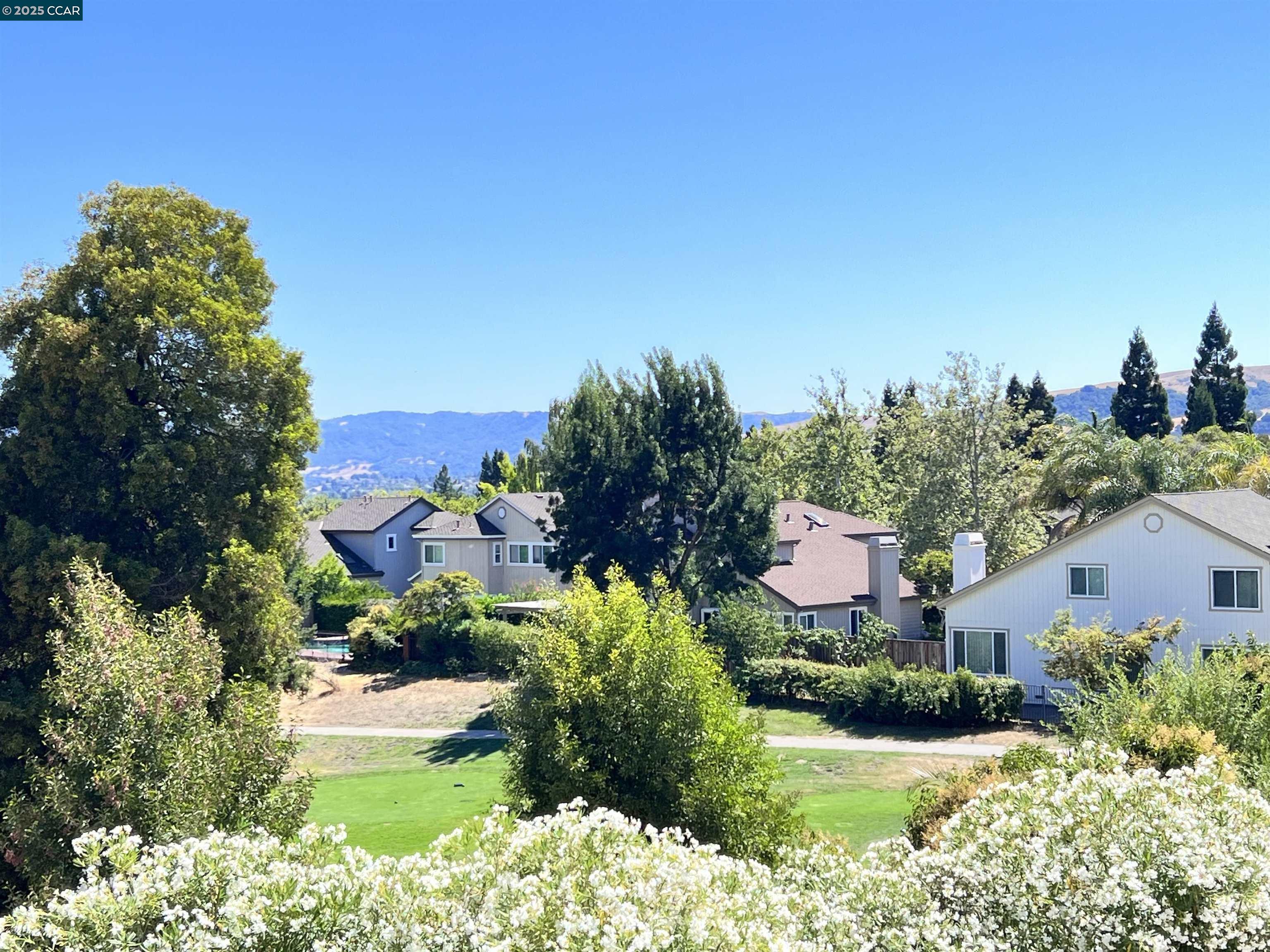 Detail Gallery Image 29 of 43 For 120 Cortona Dr, San Ramon,  CA 94582 - 3 Beds | 2 Baths