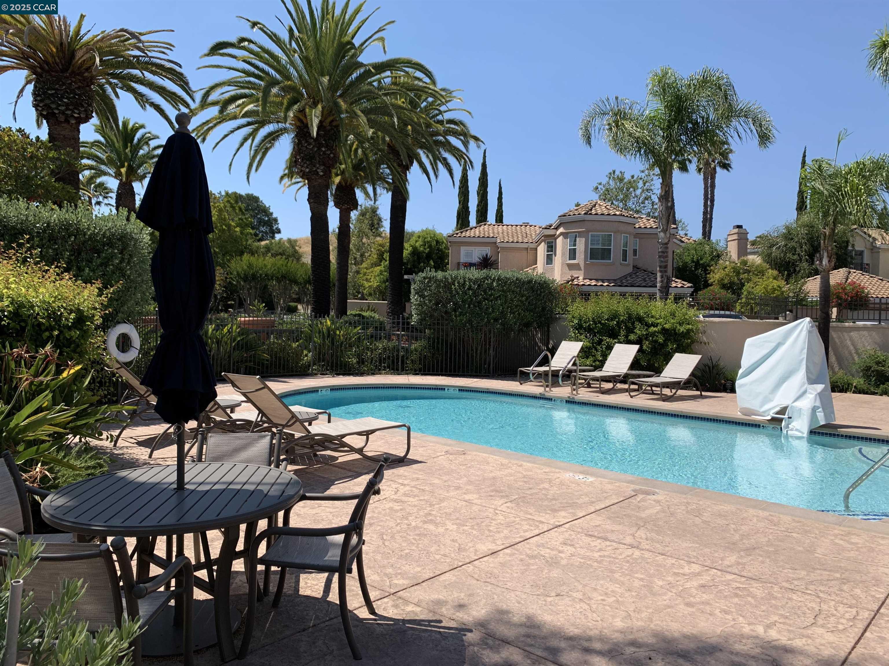 Detail Gallery Image 36 of 43 For 120 Cortona Dr, San Ramon,  CA 94582 - 3 Beds | 2 Baths