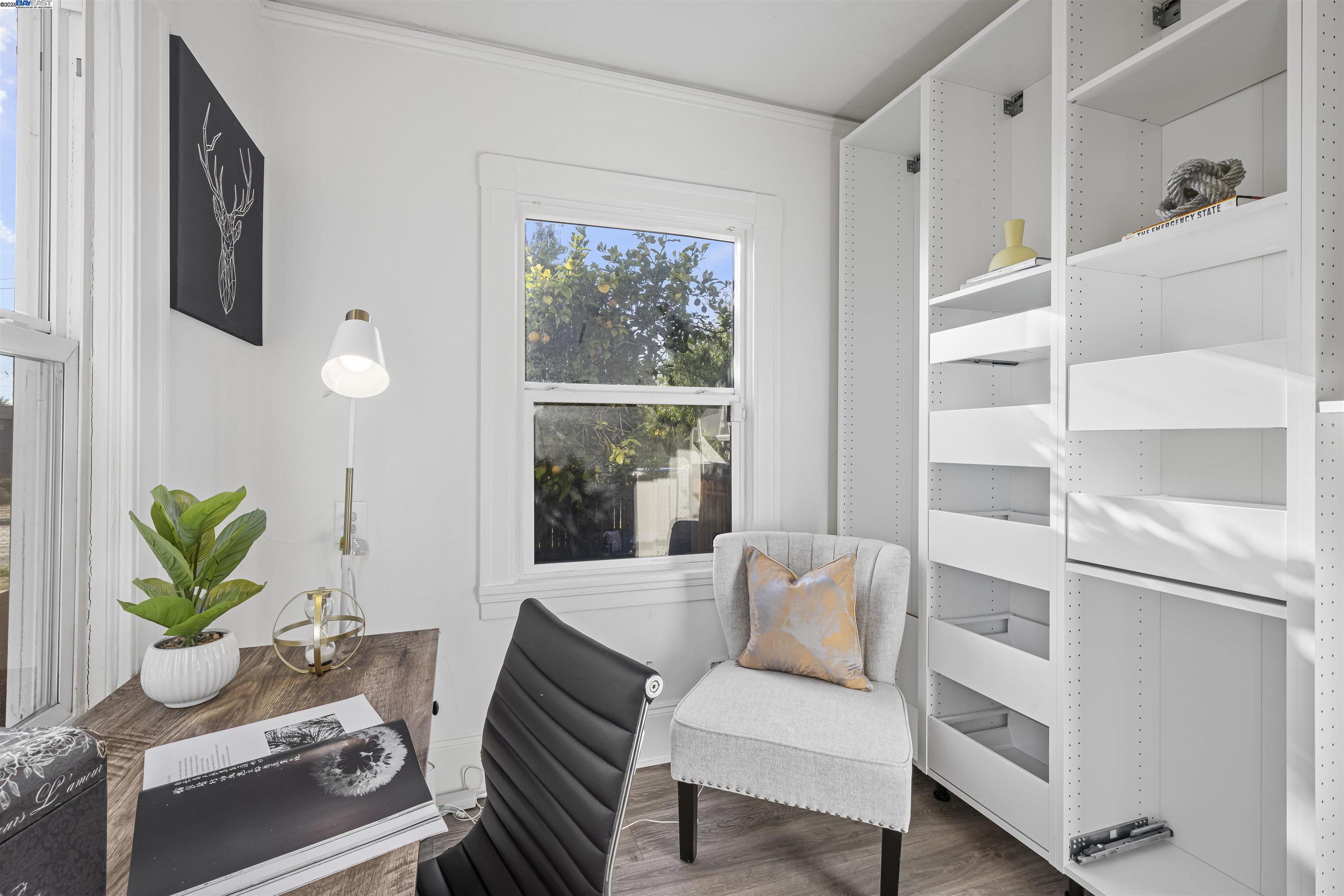 Detail Gallery Image 18 of 32 For 9937 Dante Ave, Oakland,  CA 94603 - 2 Beds | 1 Baths