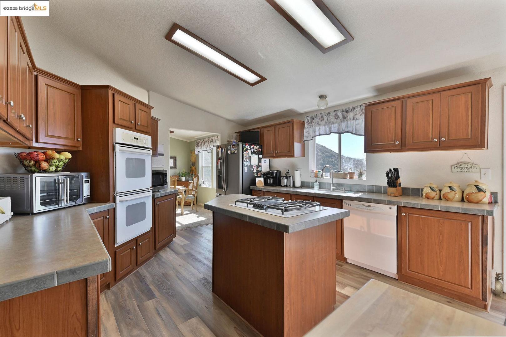 Detail Gallery Image 19 of 60 For 3770 Sheep Ranch Rd, Murphys,  CA 95247 - 4 Beds | 3 Baths