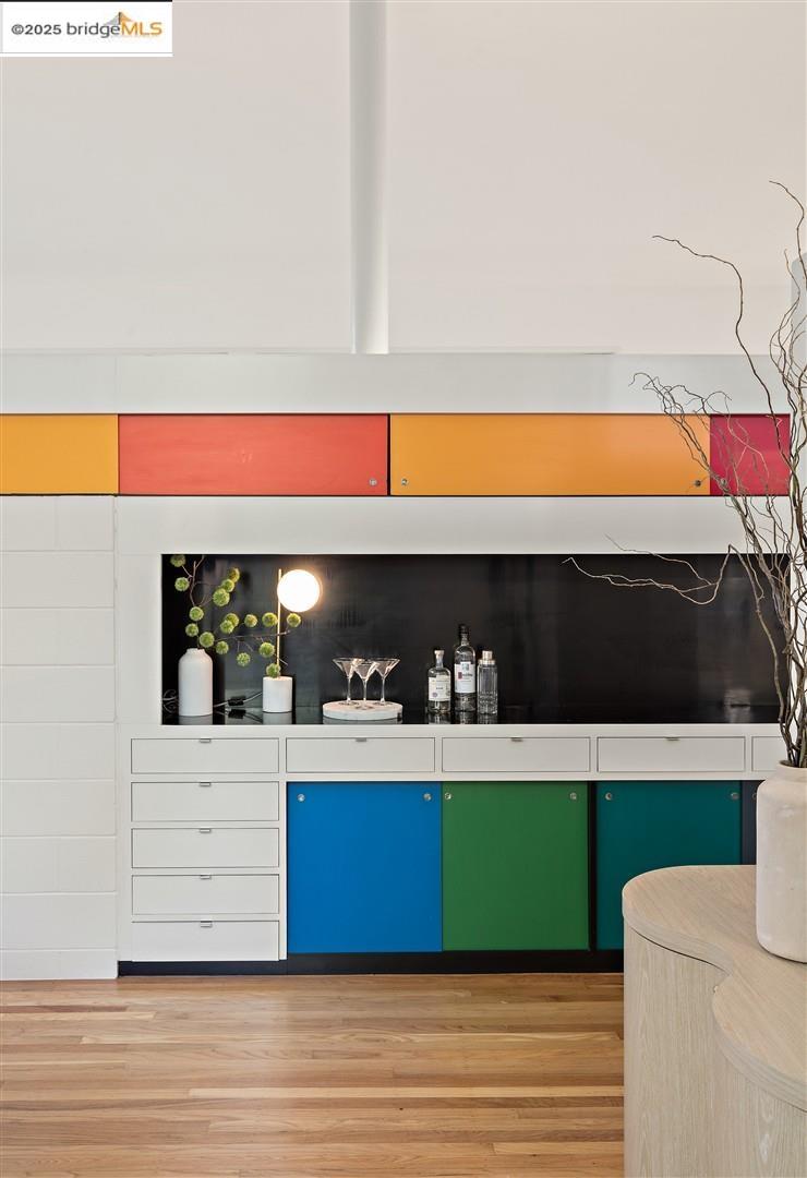 Detail Gallery Image 18 of 60 For 256 the Uplands, Berkeley,  CA 94705 - 4 Beds | 3 Baths