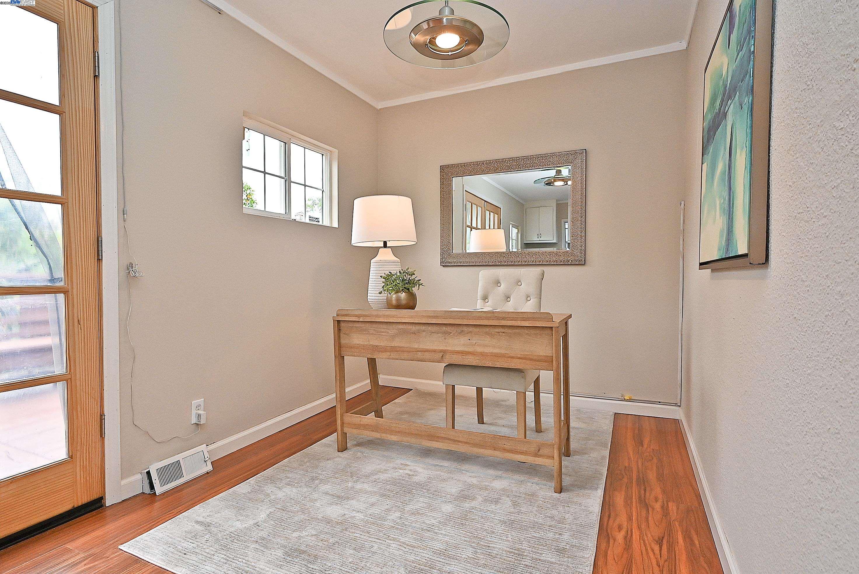 Detail Gallery Image 26 of 45 For 3044 58th Ave, Oakland,  CA 94605 - 2 Beds | 1 Baths