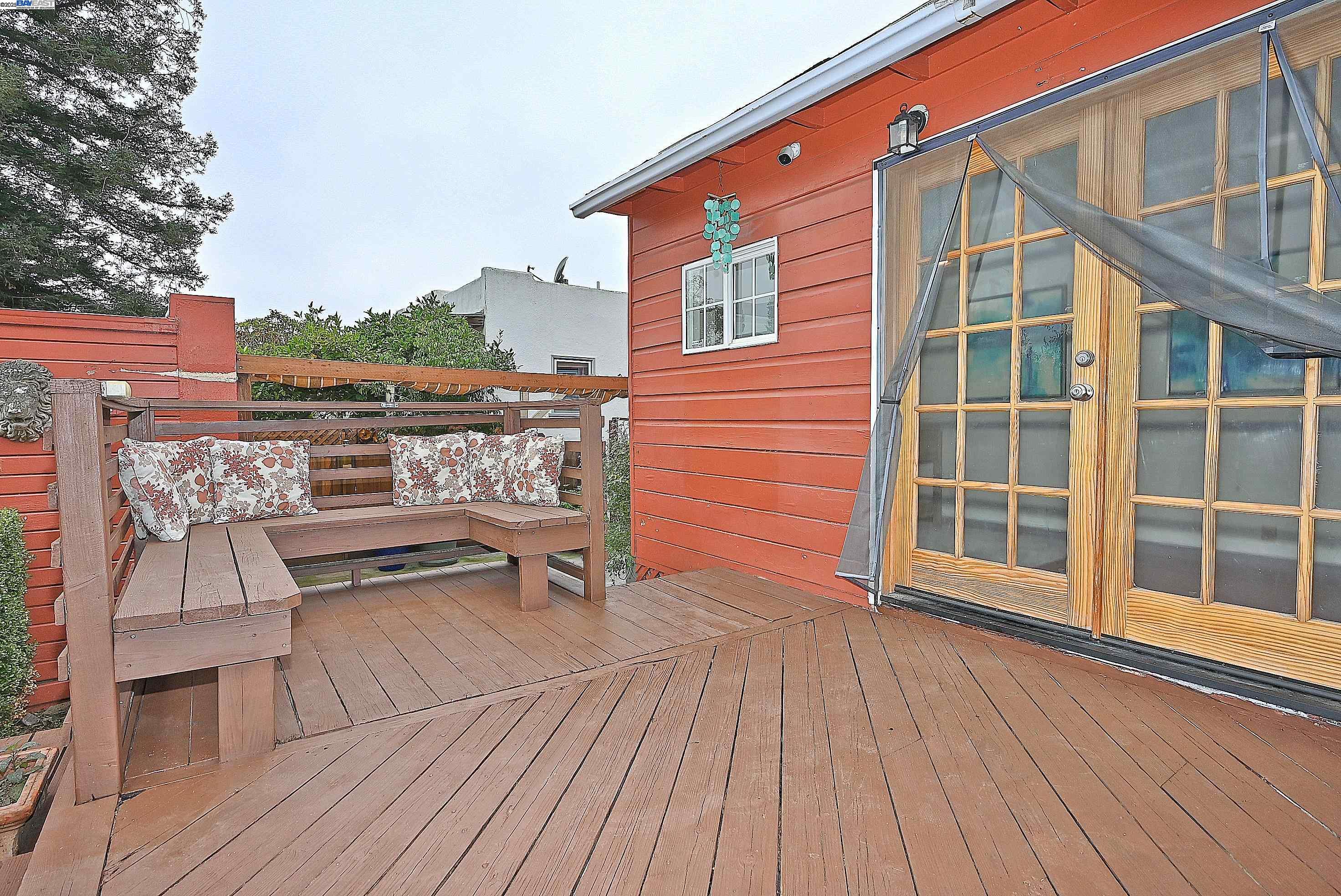 Detail Gallery Image 29 of 45 For 3044 58th Ave, Oakland,  CA 94605 - 2 Beds | 1 Baths