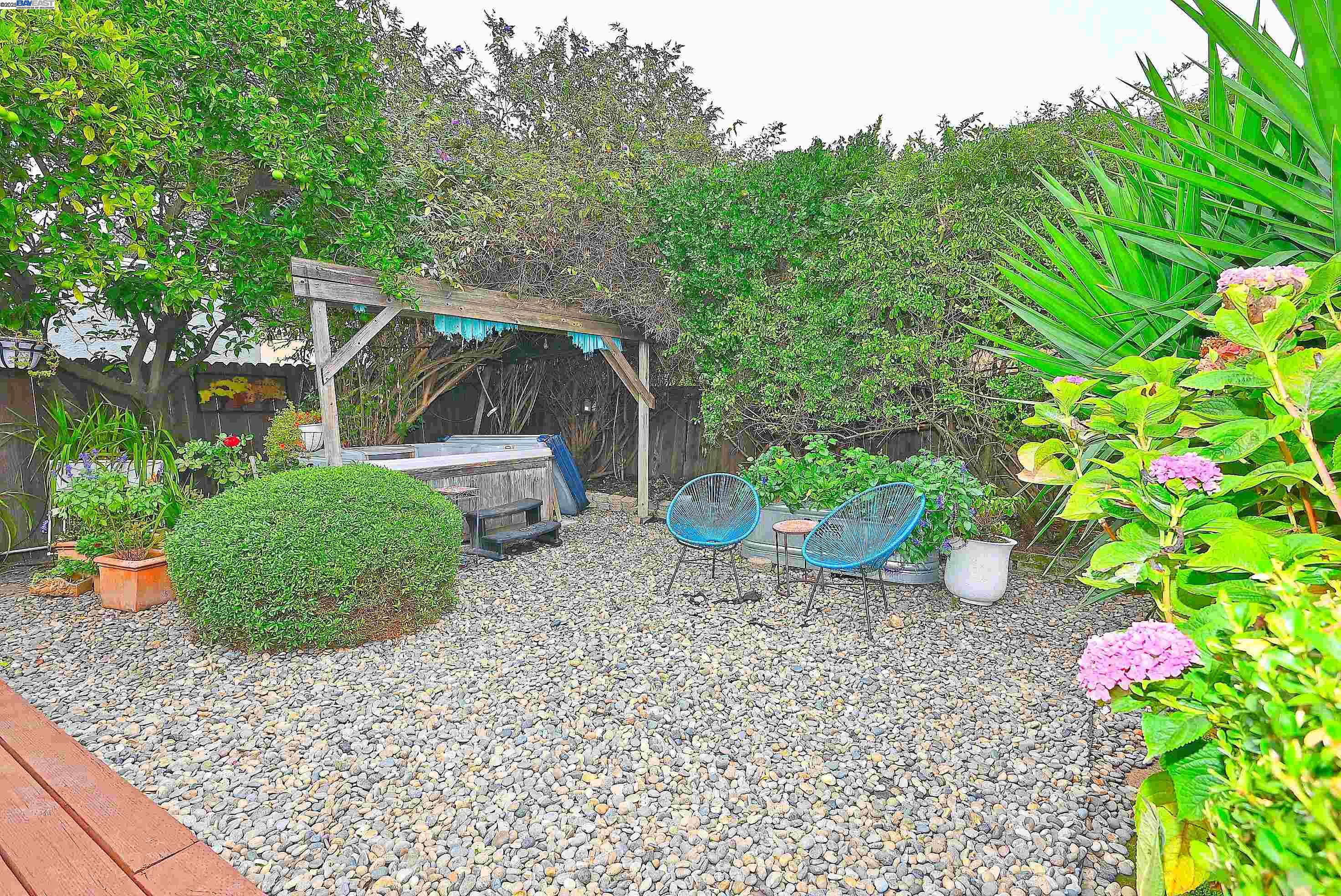 Detail Gallery Image 42 of 45 For 3044 58th Ave, Oakland,  CA 94605 - 2 Beds | 1 Baths