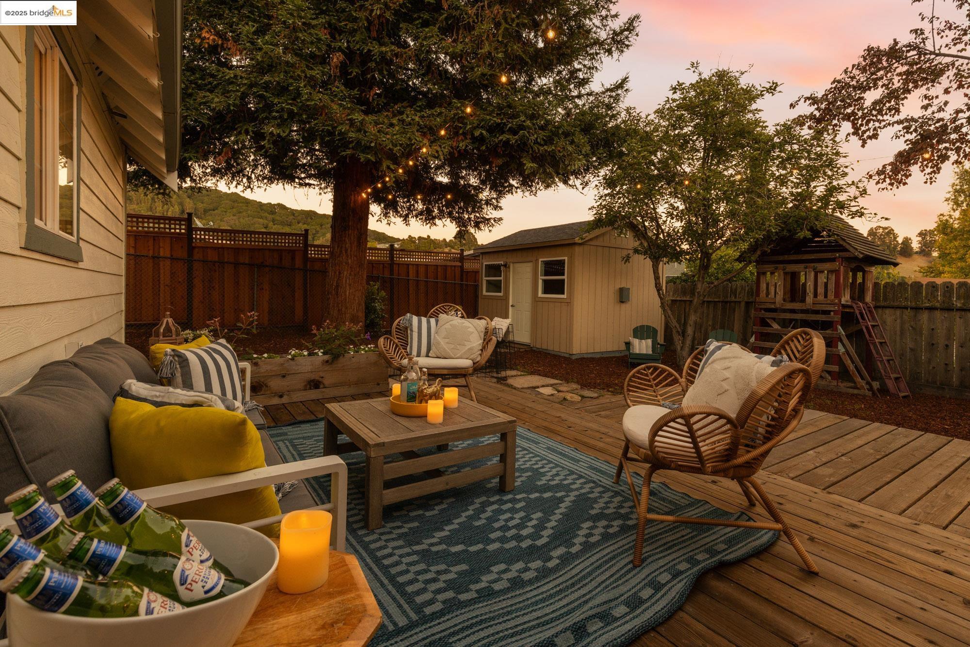 Detail Gallery Image 48 of 55 For 7916 Earl St, Oakland,  CA 94605 - 2 Beds | 2 Baths