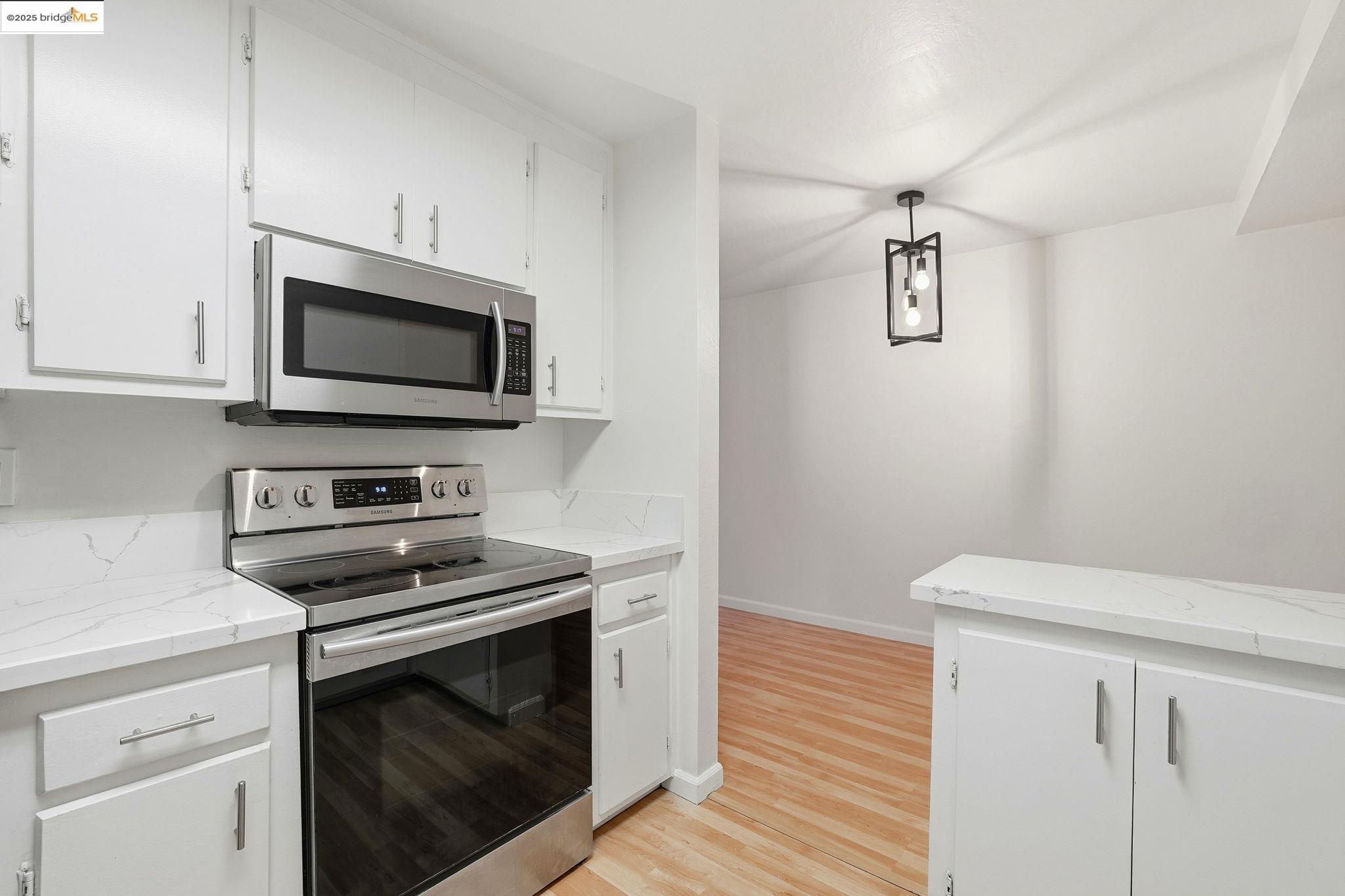 Detail Gallery Image 11 of 28 For 1760 Halford #167,  Santa Clara,  CA 95051 - 1 Beds | 1 Baths