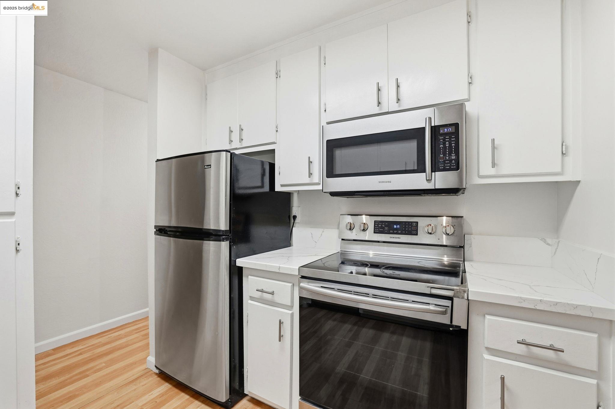 Detail Gallery Image 10 of 28 For 1760 Halford #167,  Santa Clara,  CA 95051 - 1 Beds | 1 Baths