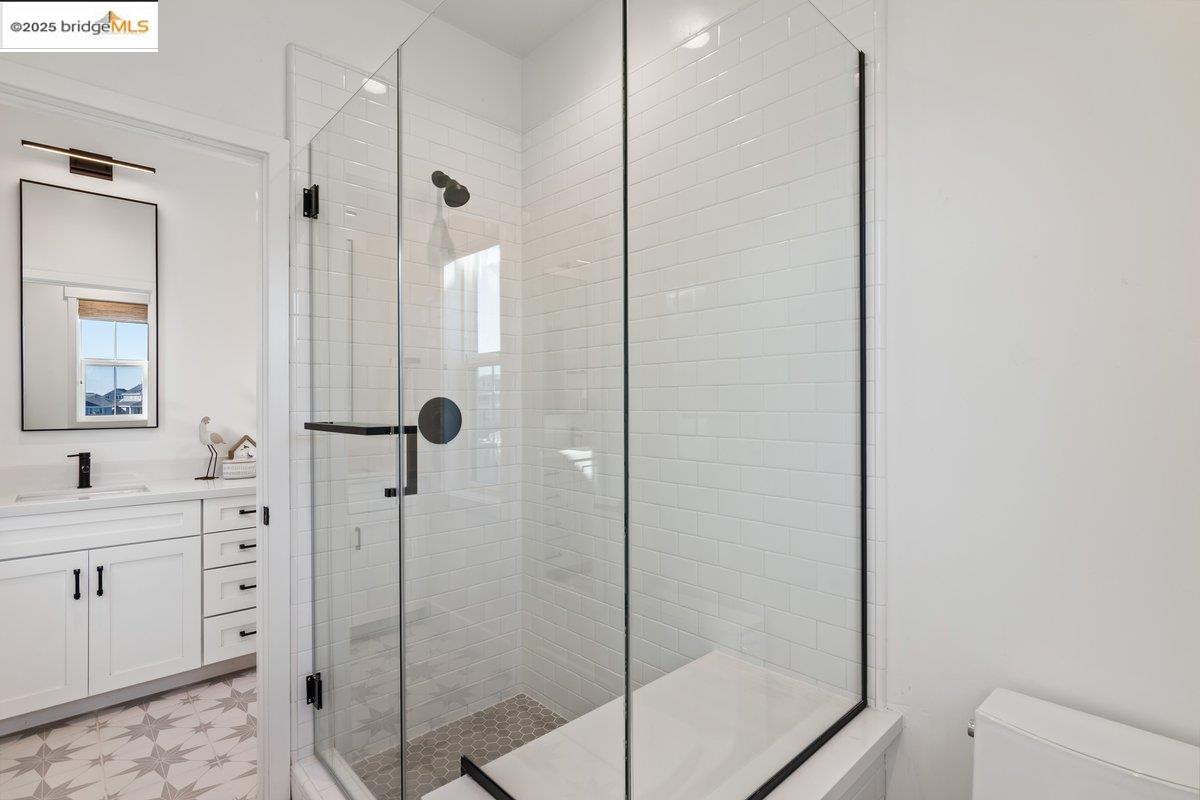 Detail Gallery Image 32 of 60 For 419 Halcyon Pl, Bethel Island,  CA 94511 - 4 Beds | 4/1 Baths