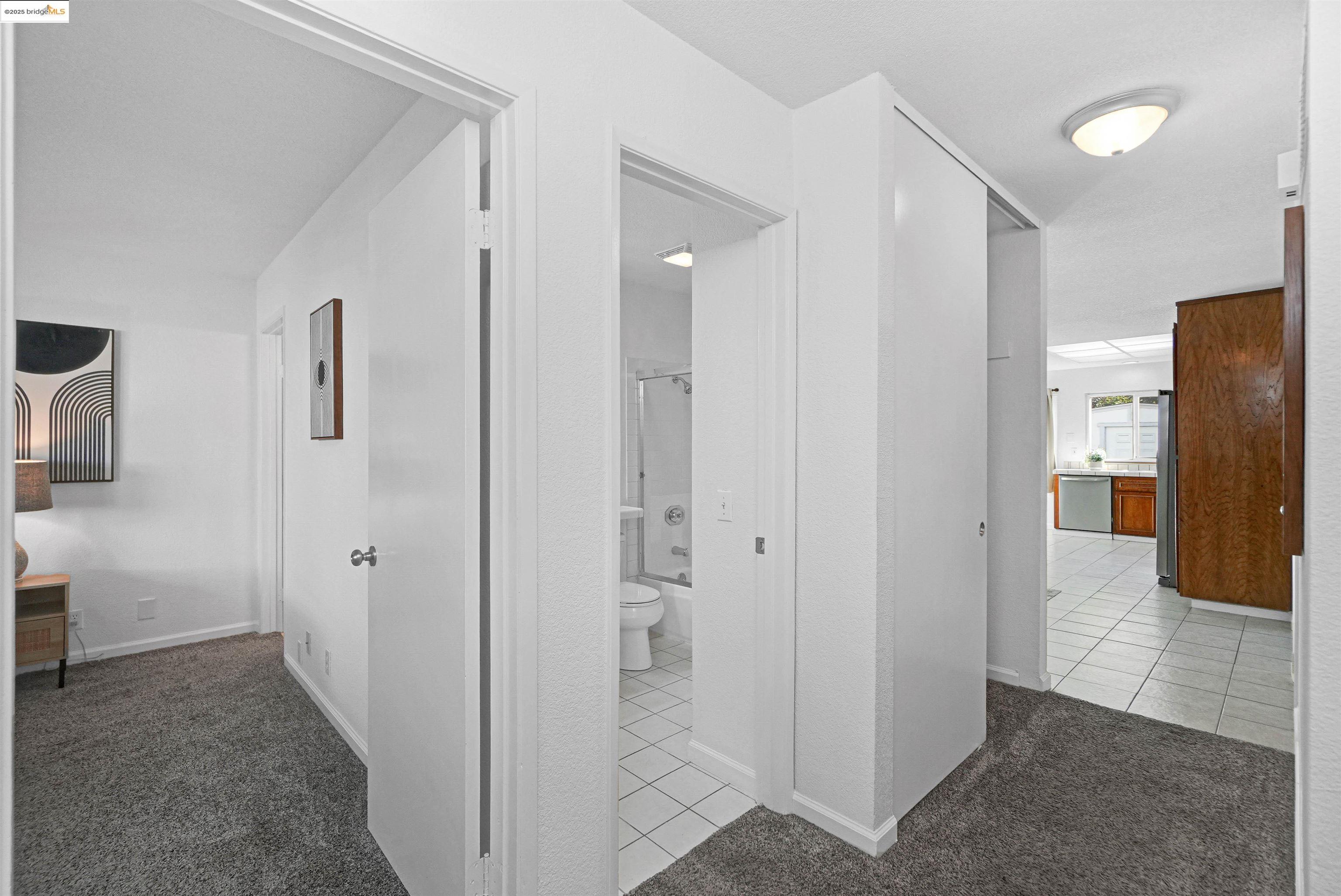 Detail Gallery Image 20 of 57 For 127 Meadwell Ct, San Jose,  CA 95138 - 3 Beds | 2 Baths