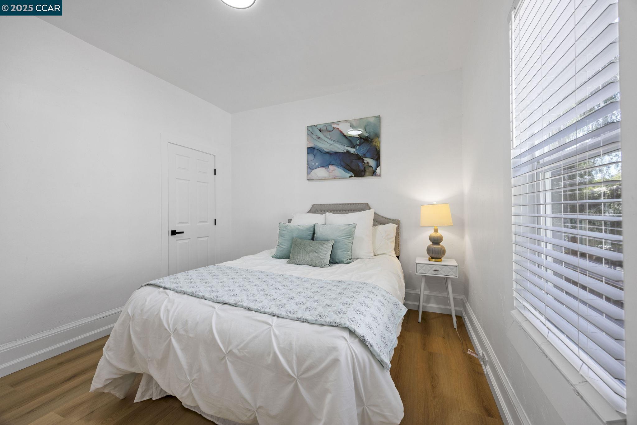 Detail Gallery Image 15 of 37 For 1535 38th Ave, Oakland,  CA 94601 - 4 Beds | 2 Baths