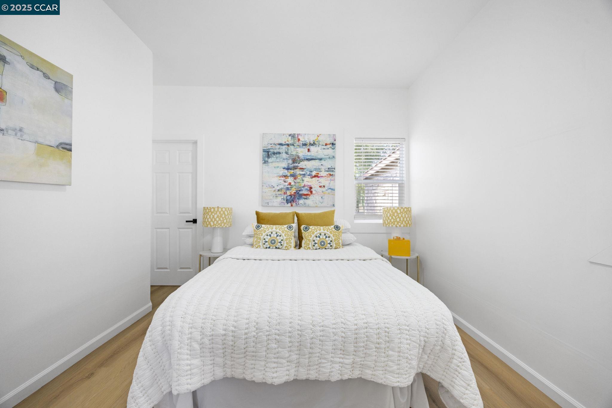 Detail Gallery Image 18 of 37 For 1535 38th Ave, Oakland,  CA 94601 - 4 Beds | 2 Baths