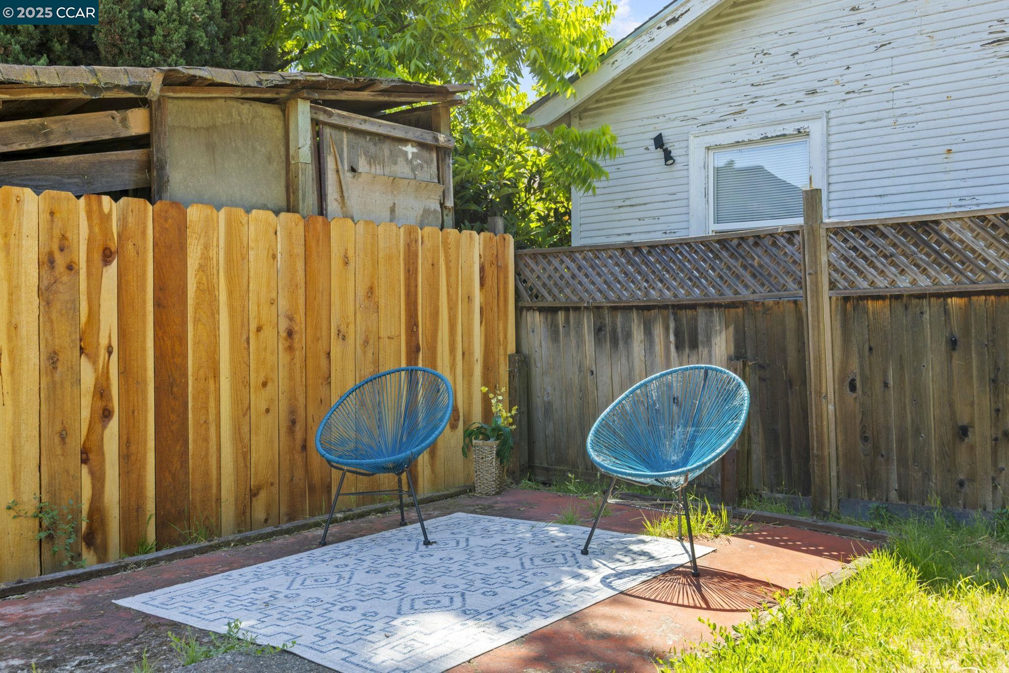 Detail Gallery Image 34 of 37 For 1535 38th Ave, Oakland,  CA 94601 - 4 Beds | 2 Baths