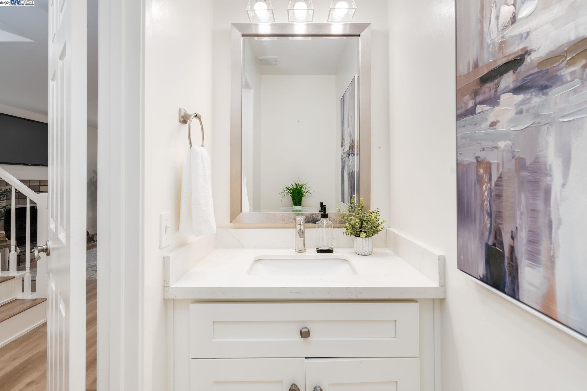 Detail Gallery Image 24 of 39 For 725 Old Creek Rd, Danville,  CA 94526 - 3 Beds | 2/1 Baths