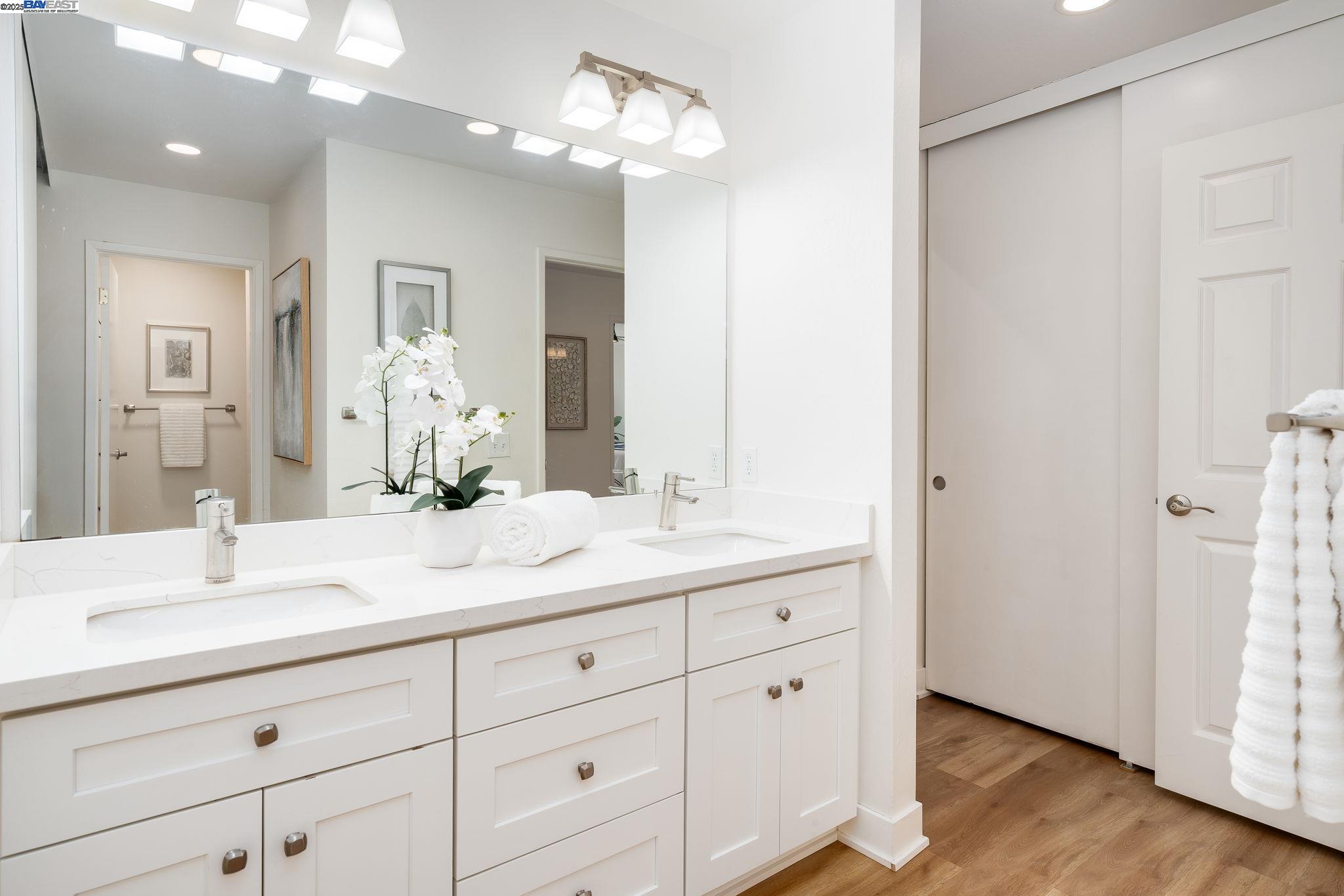 Detail Gallery Image 31 of 39 For 725 Old Creek Rd, Danville,  CA 94526 - 3 Beds | 2/1 Baths