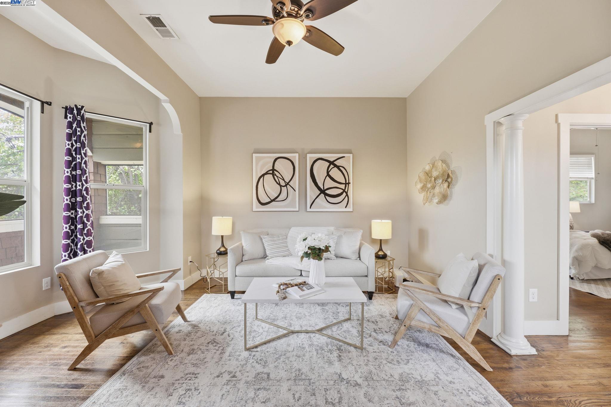 Detail Gallery Image 7 of 41 For 2417 Linden Sreet, Oakland,  CA 94607-2928 - 4 Beds | 2 Baths