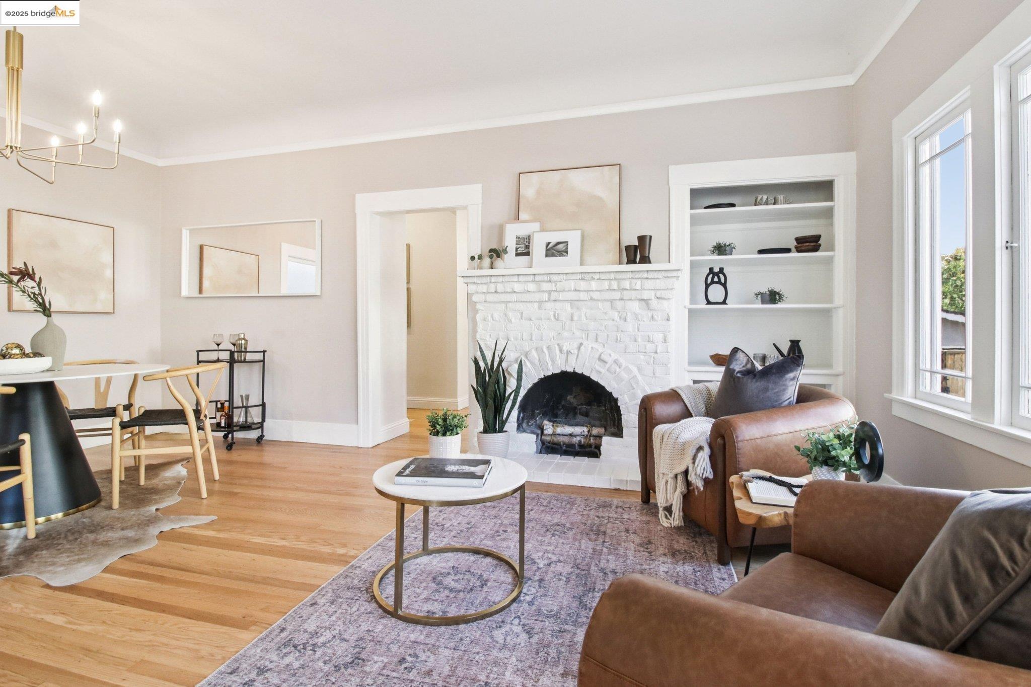 Detail Gallery Image 12 of 40 For 5361 Thomas Ave, Oakland,  CA 94618 - 2 Beds | 1 Baths