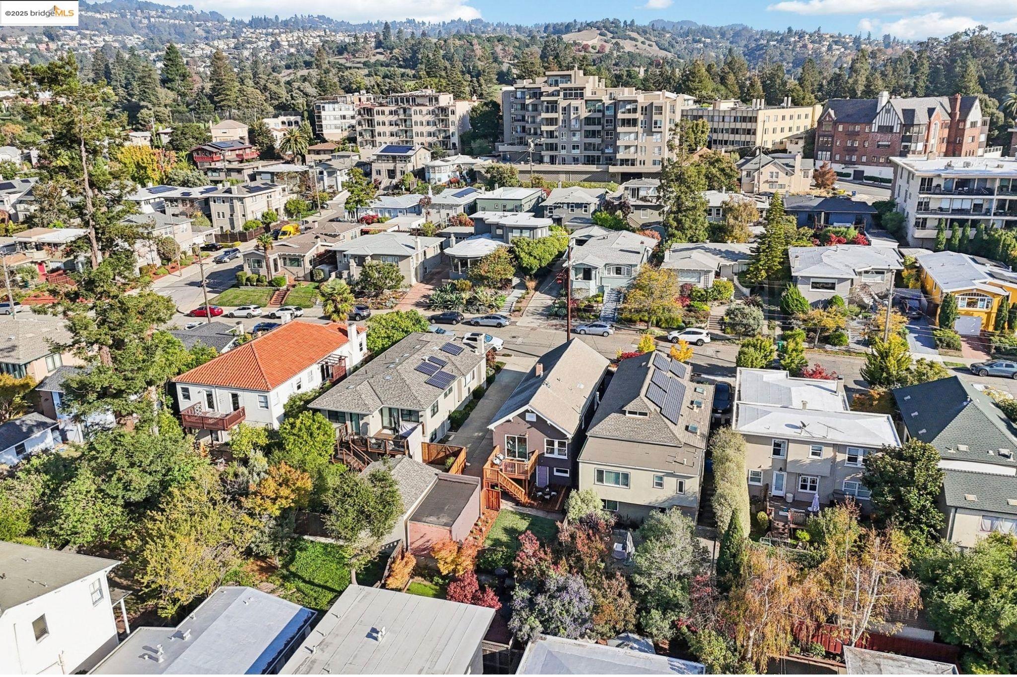 Detail Gallery Image 40 of 40 For 5361 Thomas Ave, Oakland,  CA 94618 - 2 Beds | 1 Baths