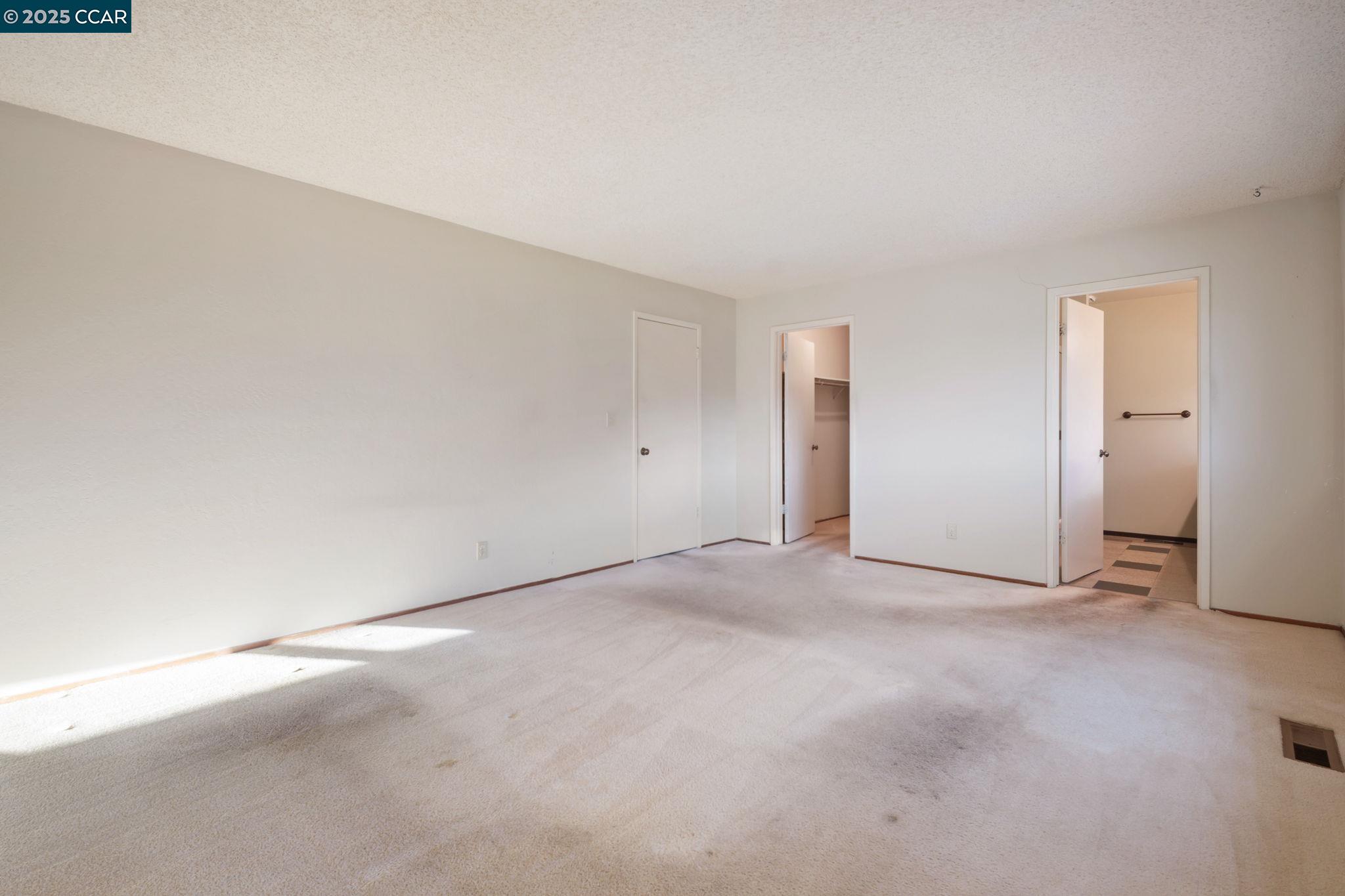 Detail Gallery Image 11 of 50 For 581 Mt Dell, Clayton,  CA 94517 - 4 Beds | 2 Baths