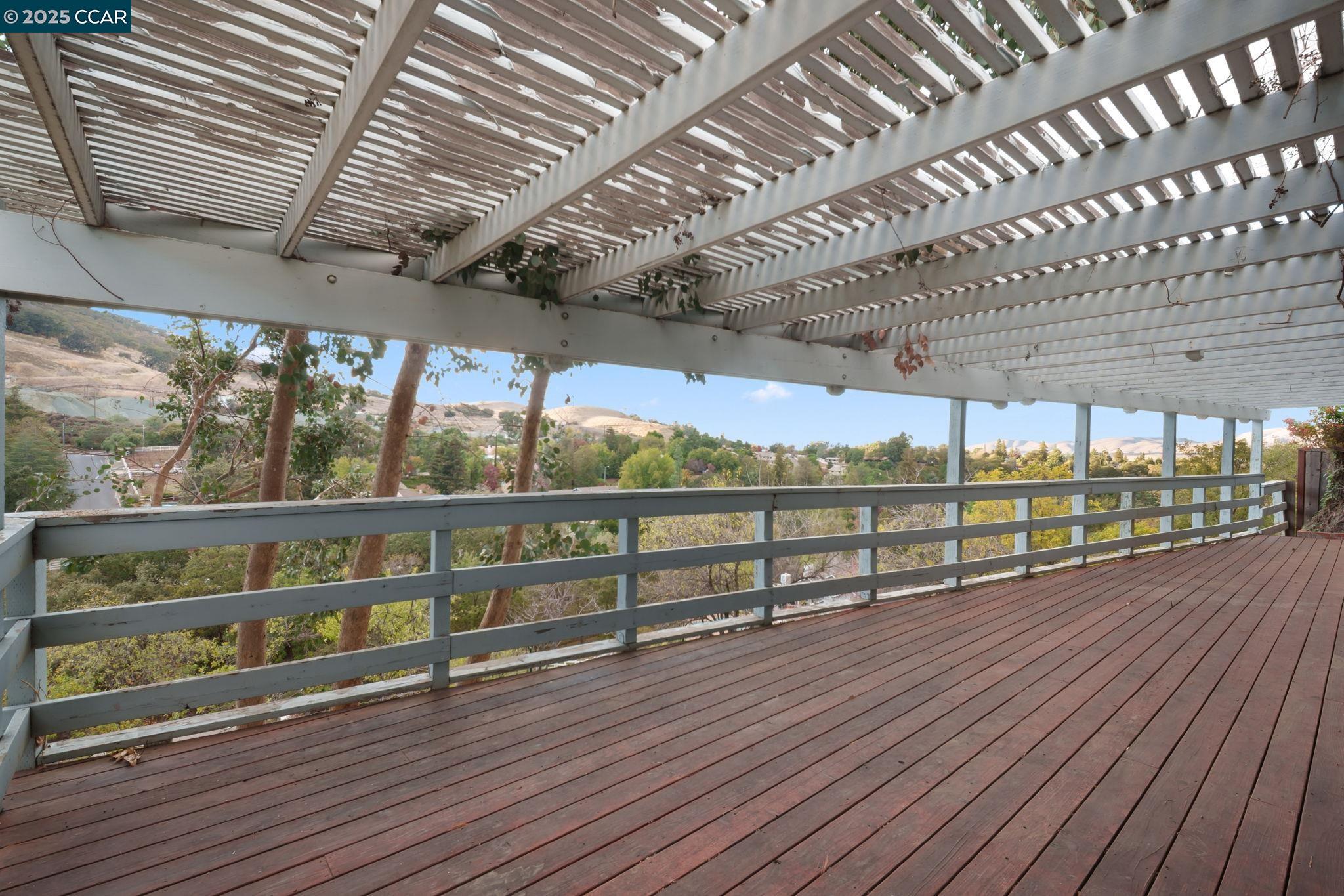 Detail Gallery Image 36 of 50 For 581 Mt Dell, Clayton,  CA 94517 - 4 Beds | 2 Baths