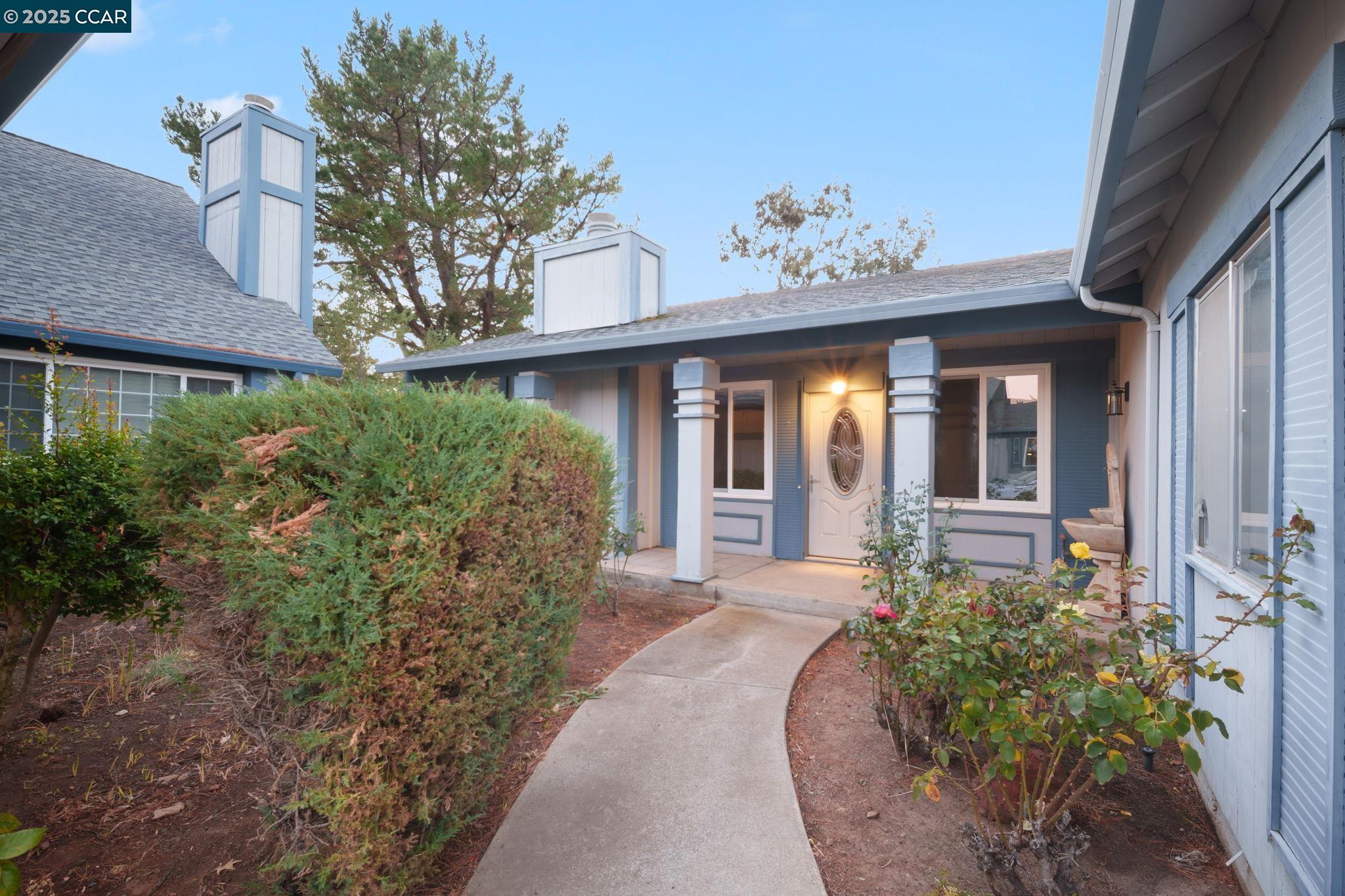 Detail Gallery Image 40 of 50 For 581 Mt Dell, Clayton,  CA 94517 - 4 Beds | 2 Baths