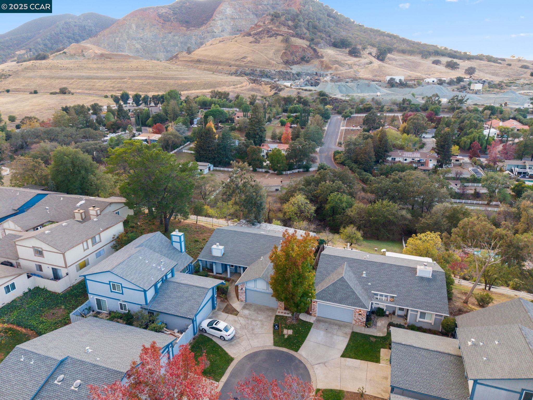 Detail Gallery Image 49 of 50 For 581 Mt Dell, Clayton,  CA 94517 - 4 Beds | 2 Baths