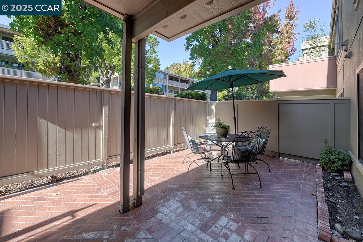 Detail Gallery Image 39 of 58 For 2409 Golden Rain Rd. #6,  Walnut Creek,  CA 94595 - 2 Beds | 1 Baths