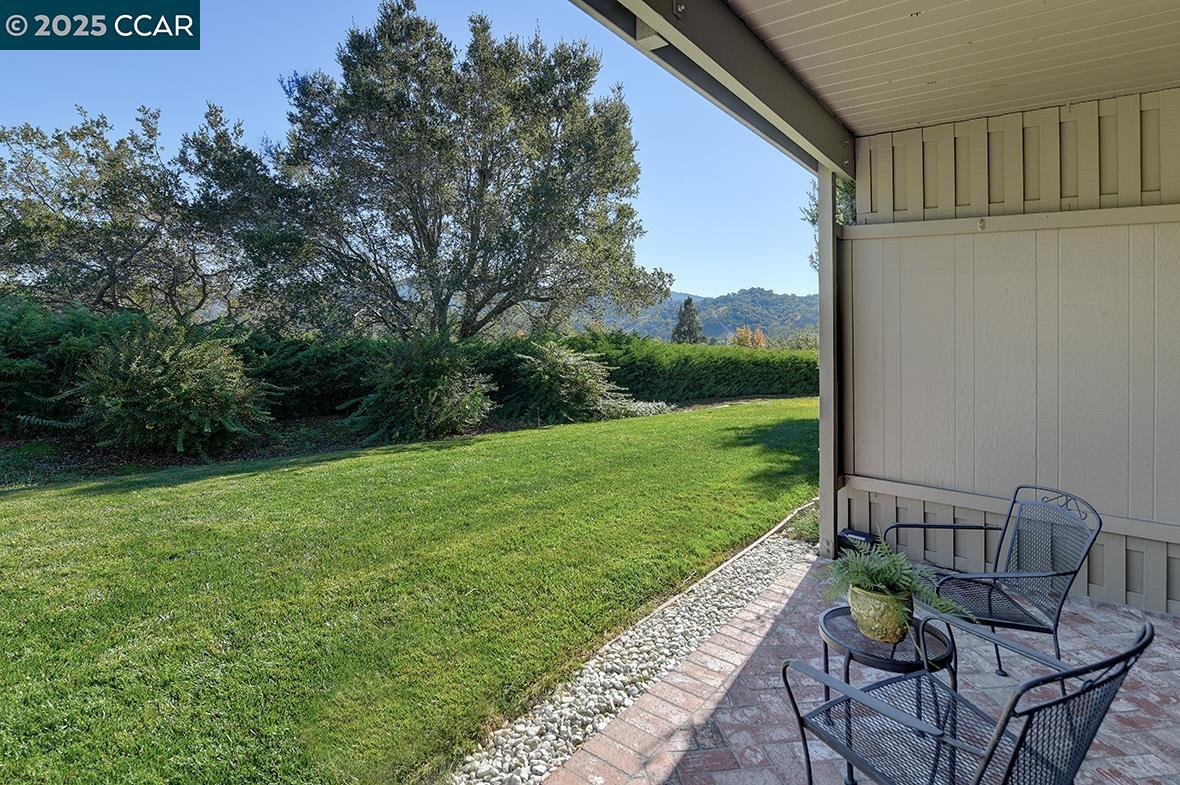 Detail Gallery Image 10 of 58 For 2409 Golden Rain Rd. #6,  Walnut Creek,  CA 94595 - 2 Beds | 1 Baths