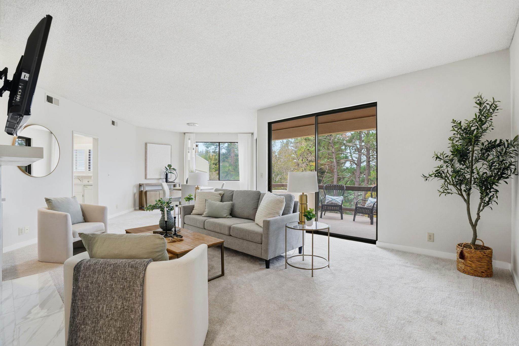 Detail Gallery Image 10 of 36 For 1221 Avenida Sevilla 1b,  Walnut Creek,  CA 94595 - 2 Beds | 2 Baths