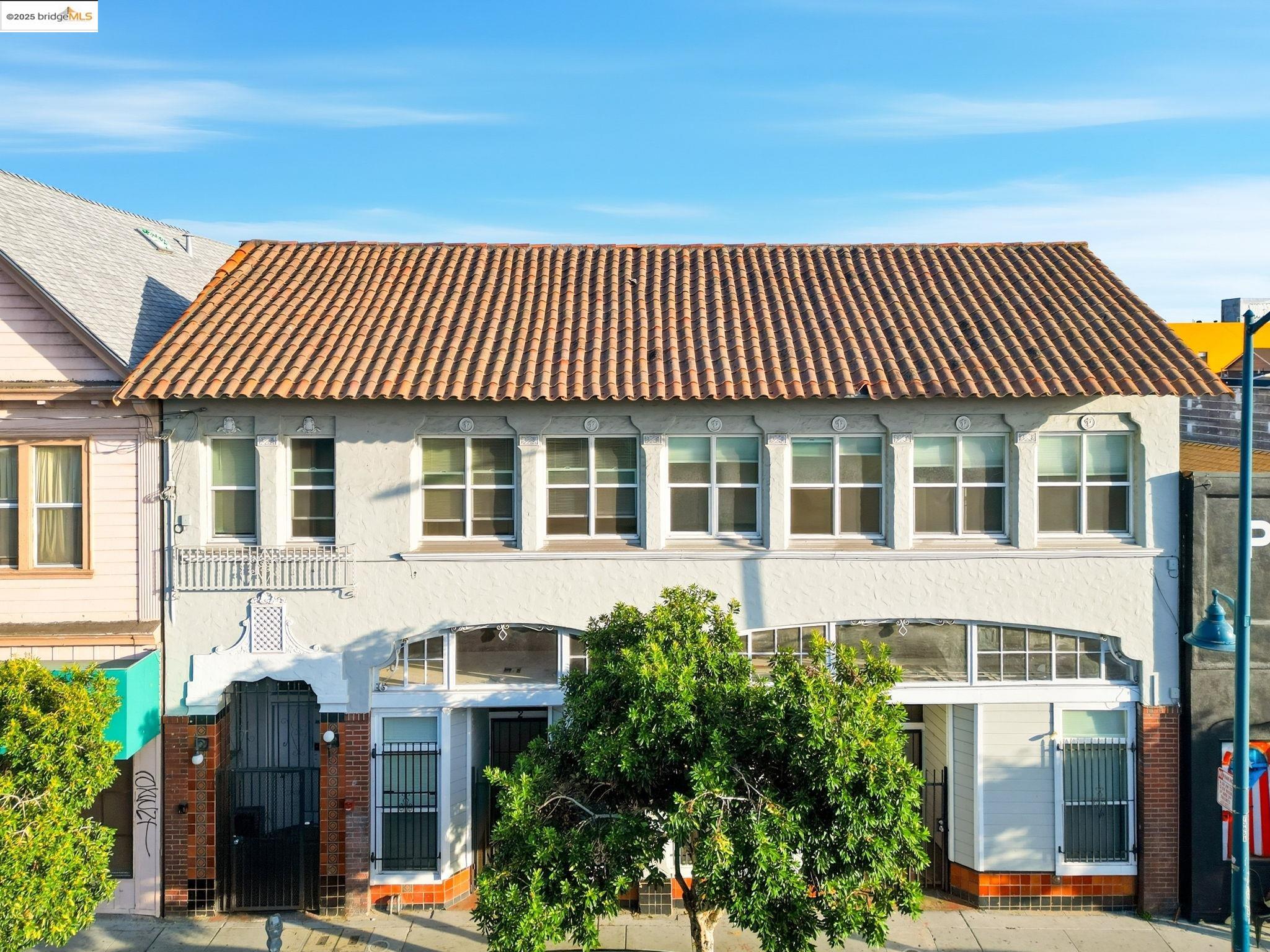 Front Image Thumbnail for EB41116420