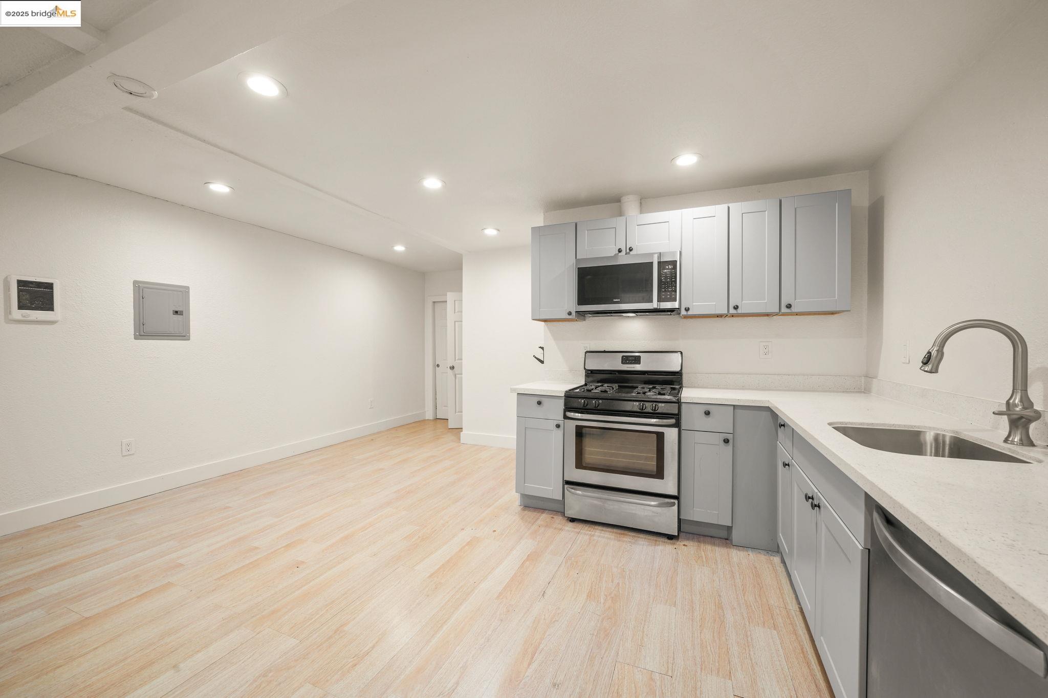 Detail Gallery Image 36 of 50 For 1440 23rd Ave, Oakland,  CA 94606 - – Beds | – Baths