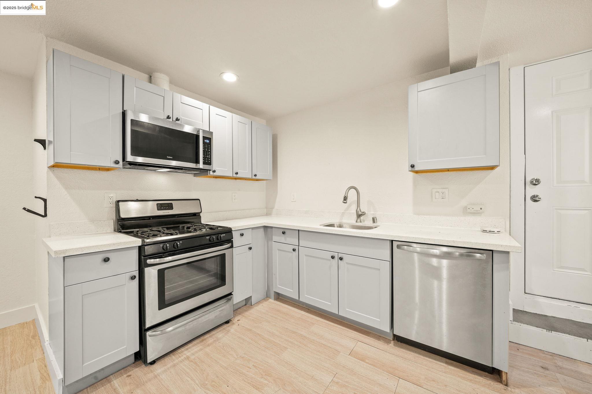 Detail Gallery Image 38 of 50 For 1440 23rd Ave, Oakland,  CA 94606 - – Beds | – Baths