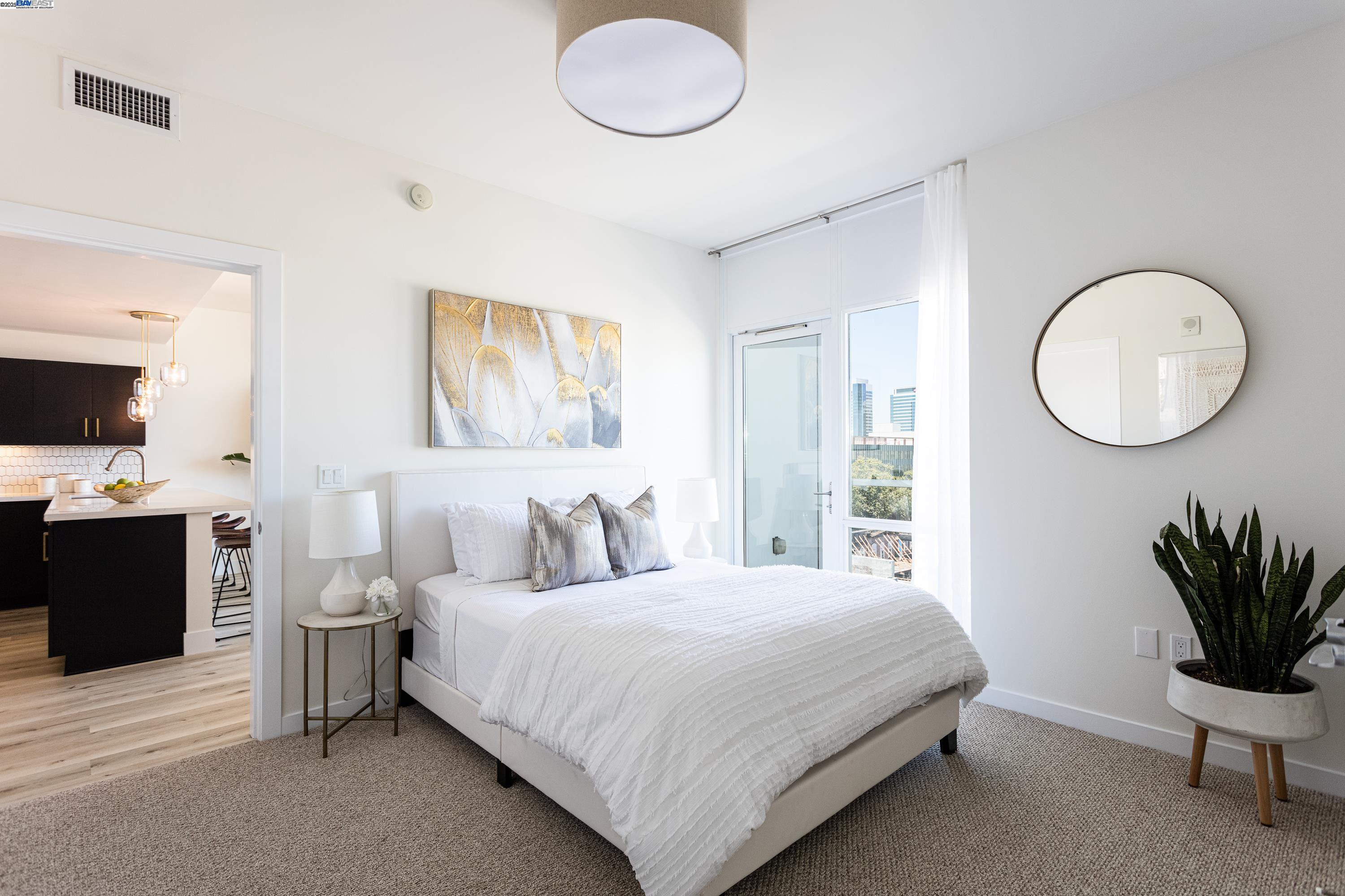 Detail Gallery Image 12 of 34 For 222 Broadway #712,  Oakland,  CA 94607 - 1 Beds | 1 Baths