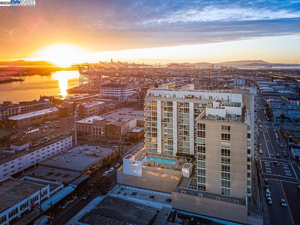 Detail Gallery Image 19 of 34 For 222 Broadway #712,  Oakland,  CA 94607 - 1 Beds | 1 Baths