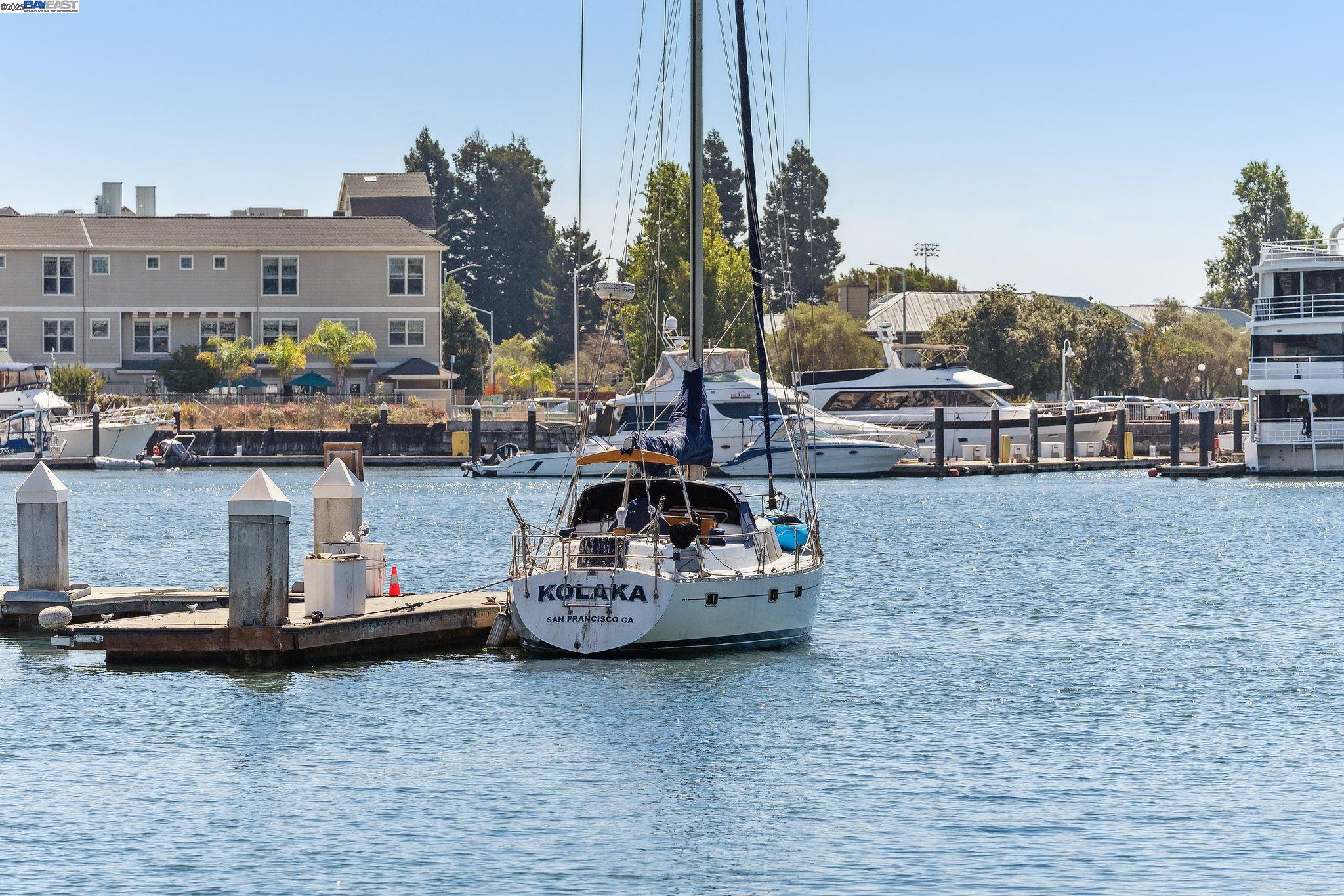 Detail Gallery Image 30 of 34 For 222 Broadway #712,  Oakland,  CA 94607 - 1 Beds | 1 Baths