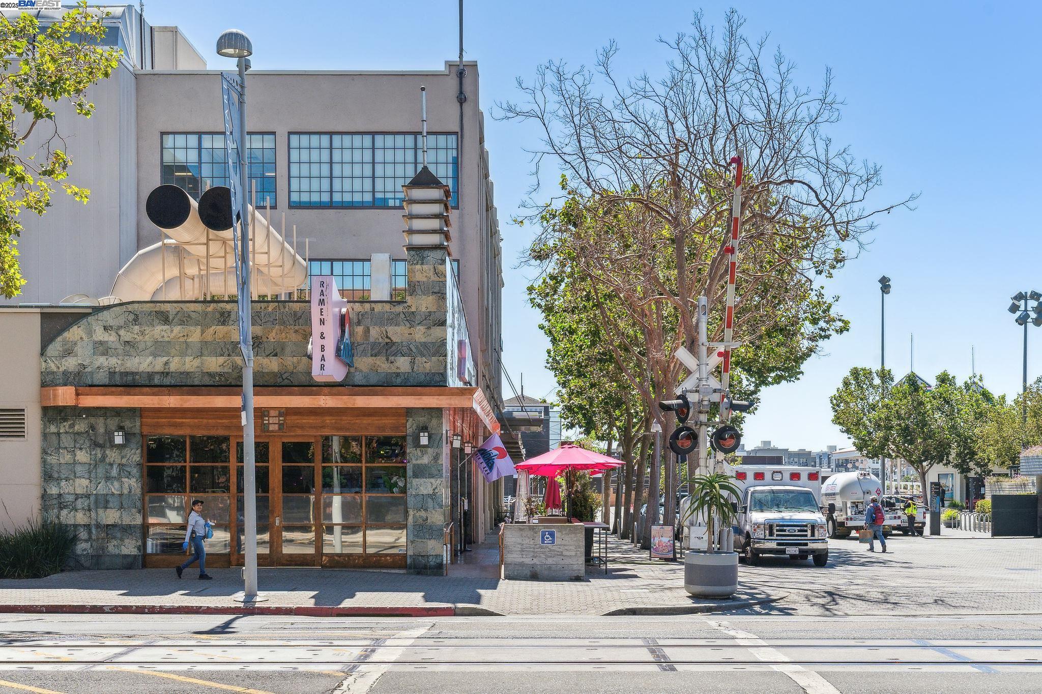 Detail Gallery Image 32 of 34 For 222 Broadway #712,  Oakland,  CA 94607 - 1 Beds | 1 Baths