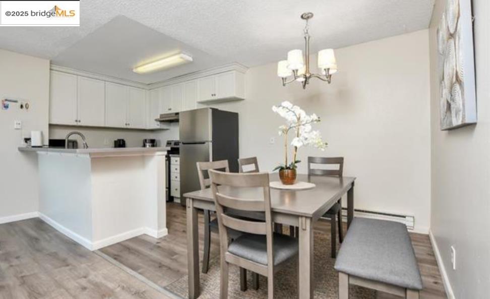 Detail Gallery Image 8 of 28 For 1333 N Camino Alto #249,  Vallejo,  CA 94589 - 3 Beds | 2 Baths