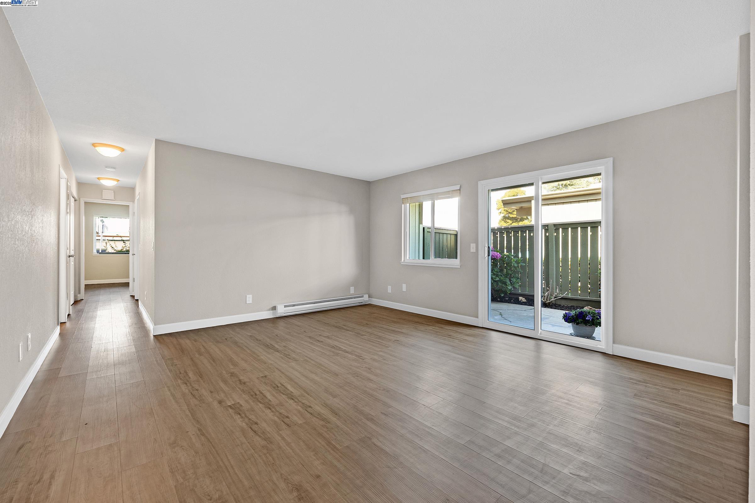 Detail Gallery Image 27 of 35 For 394 Caliente Dr, San Leandro,  CA 94578 - 2 Beds | 2 Baths