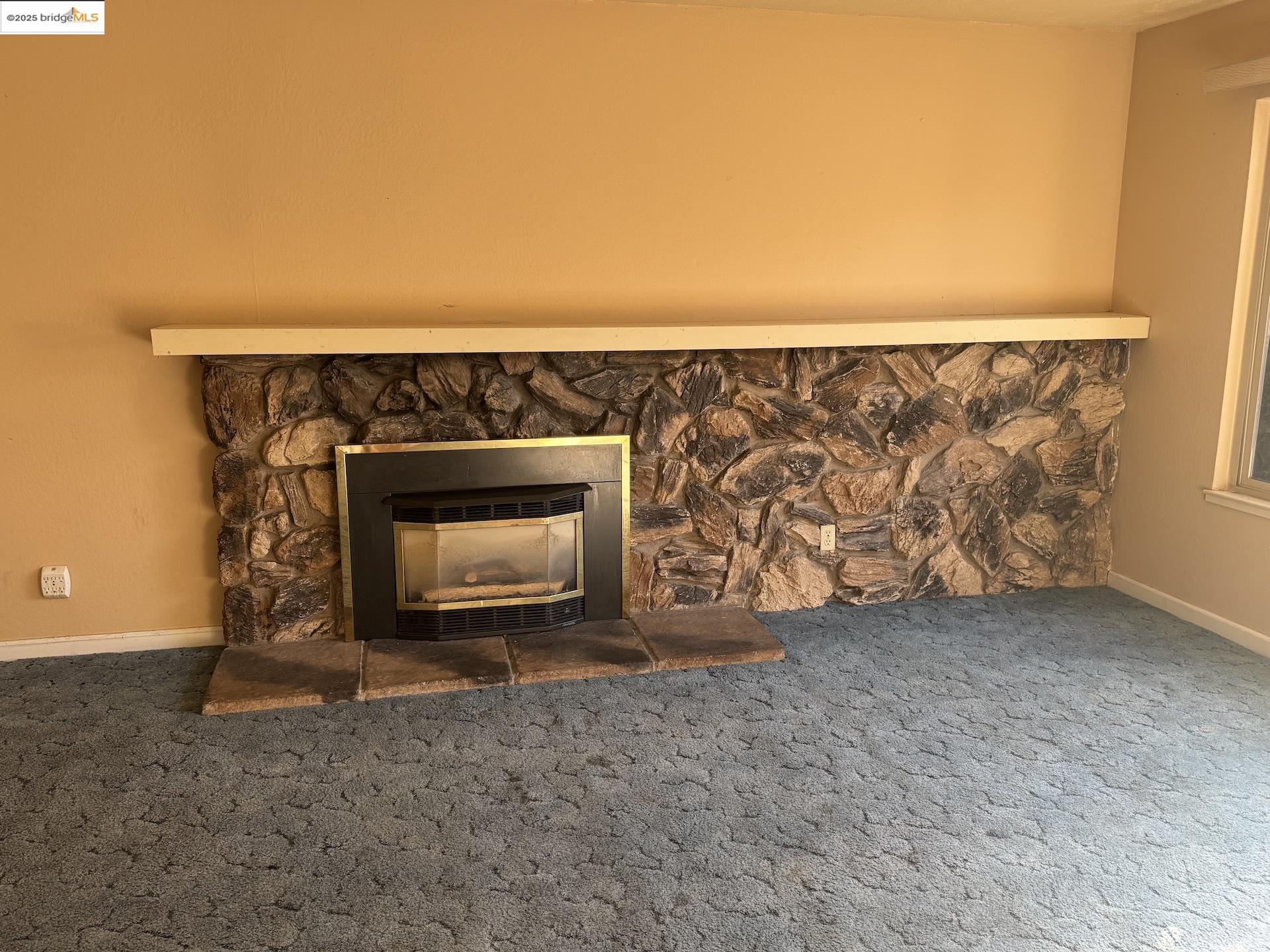 Detail Gallery Image 13 of 45 For 3115 Marvelle Ln, Concord,  CA 94518 - 4 Beds | 2 Baths