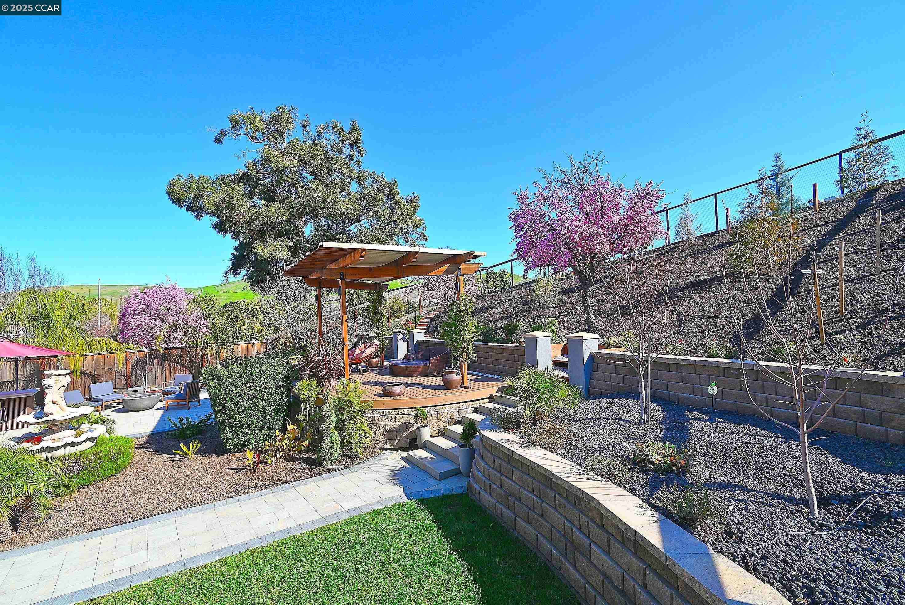 Detail Gallery Image 46 of 55 For 829 Deer Spring Cir, Concord,  CA 94521 - 5 Beds | 2/1 Baths