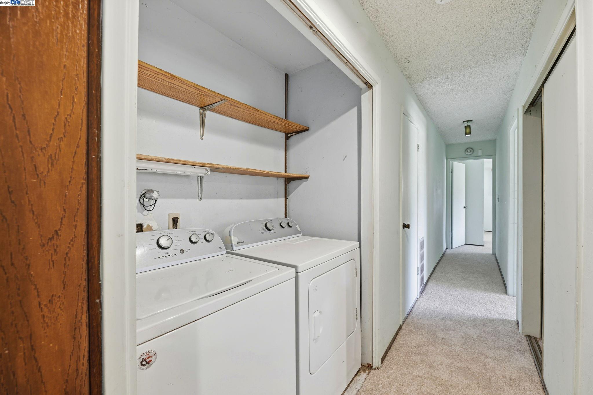 Detail Gallery Image 14 of 46 For 85 Sequoyah View, Oakland,  CA 94605 - 4 Beds | 3 Baths