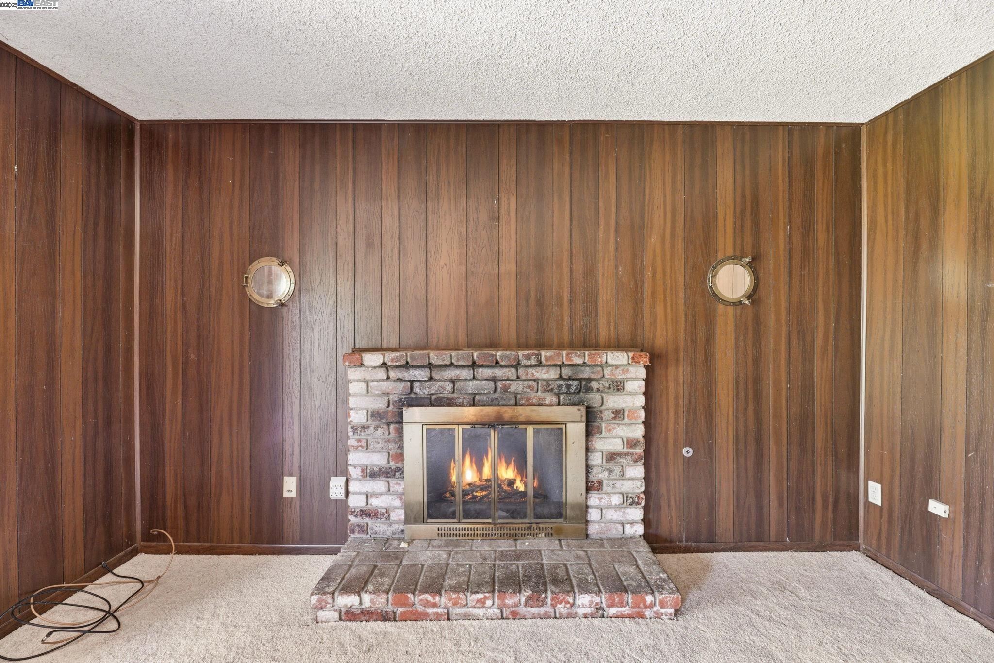 Detail Gallery Image 34 of 46 For 85 Sequoyah View, Oakland,  CA 94605 - 4 Beds | 3 Baths