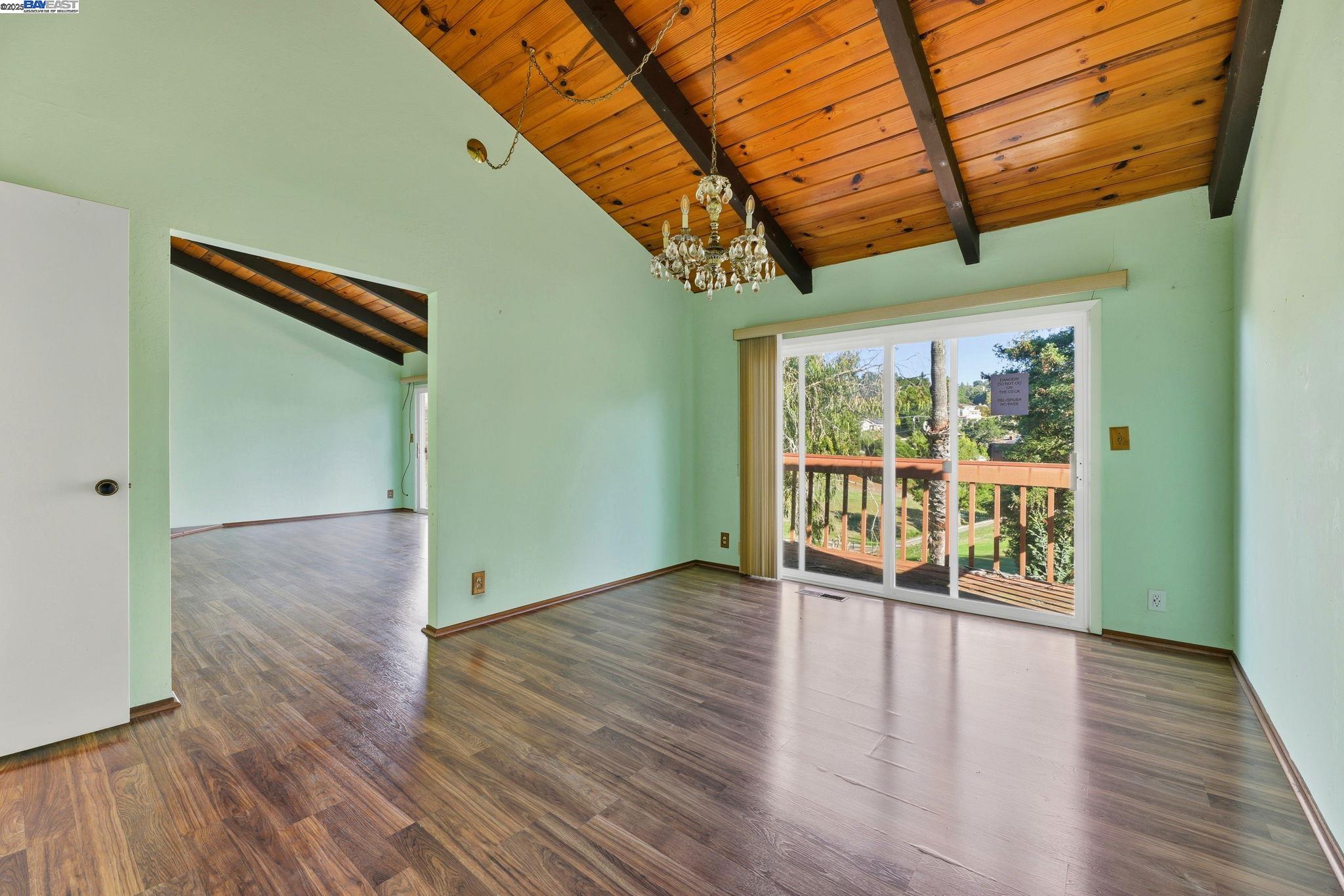 Detail Gallery Image 41 of 46 For 85 Sequoyah View, Oakland,  CA 94605 - 4 Beds | 3 Baths